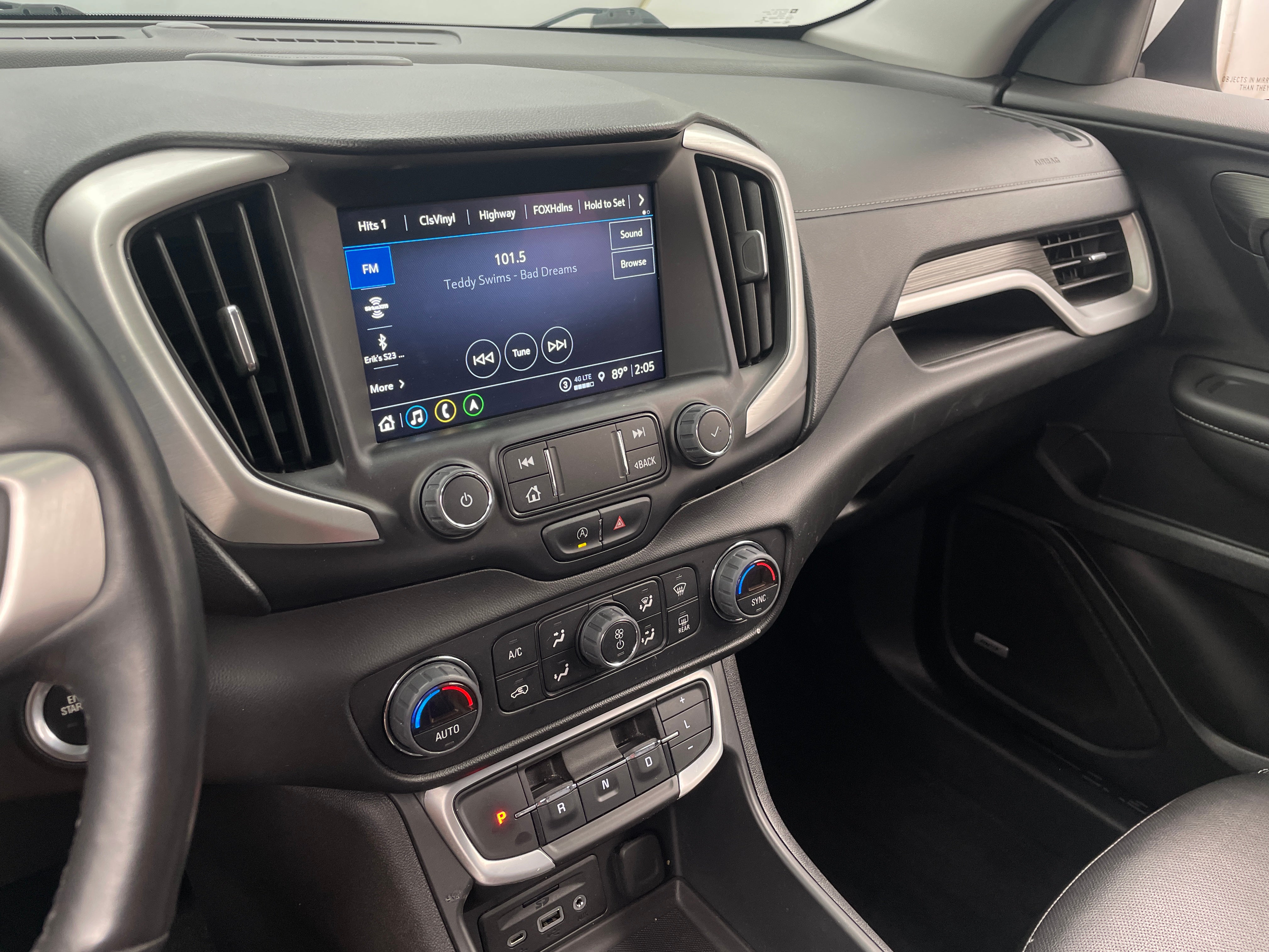 2022 GMC Terrain SLT 3