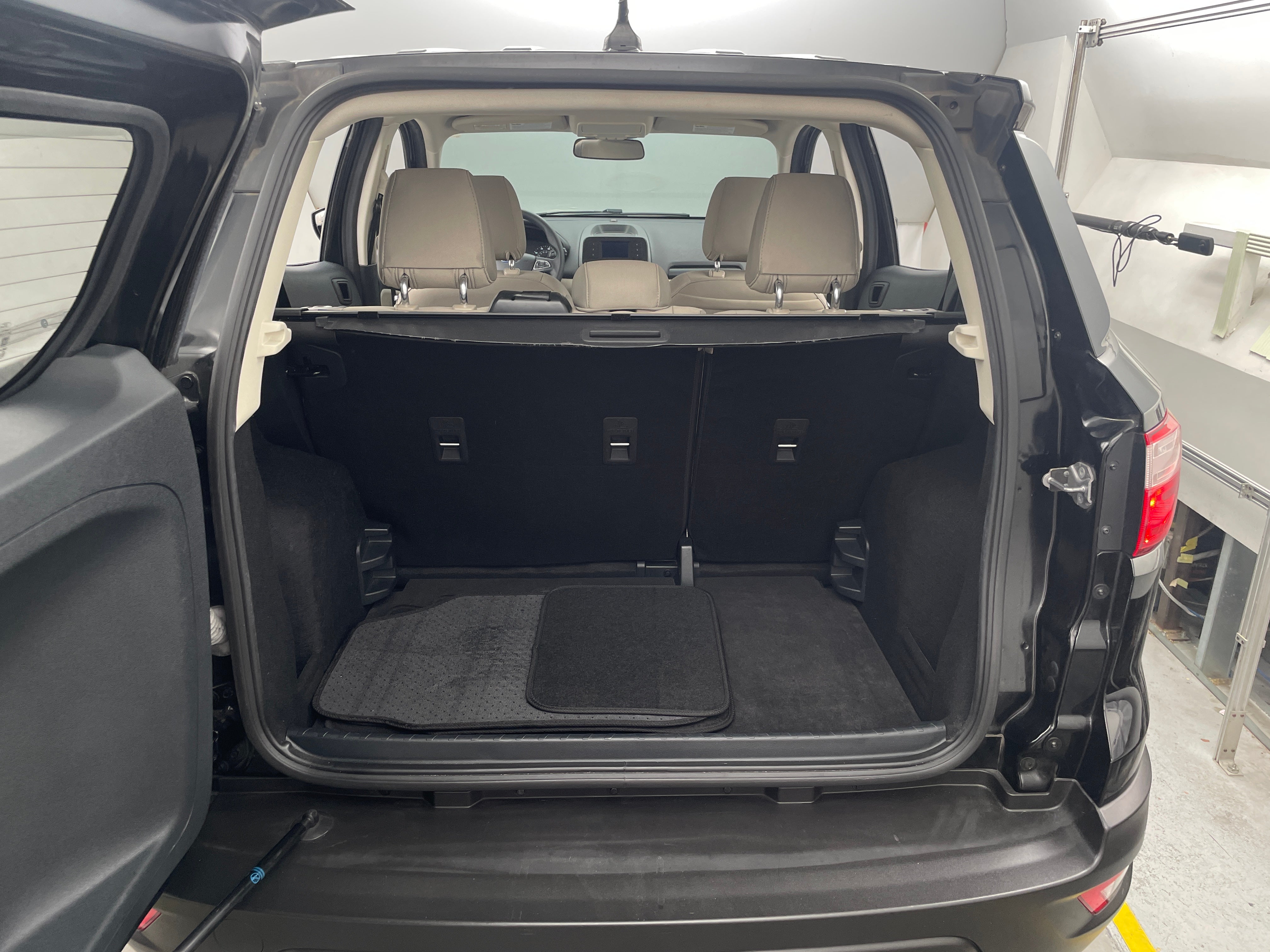 2018 Ford EcoSport S 7