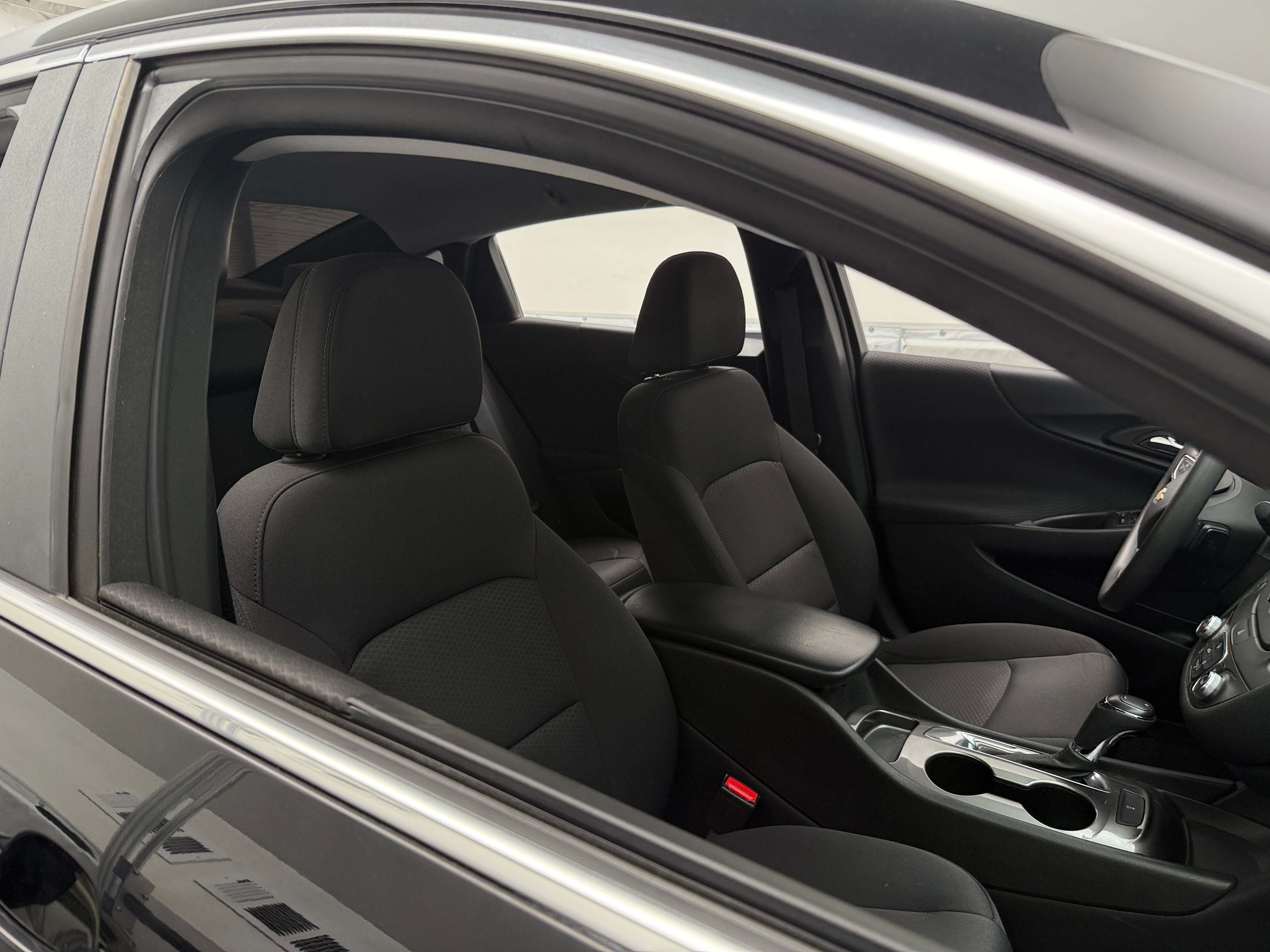 2018 Chevrolet Malibu LS 2