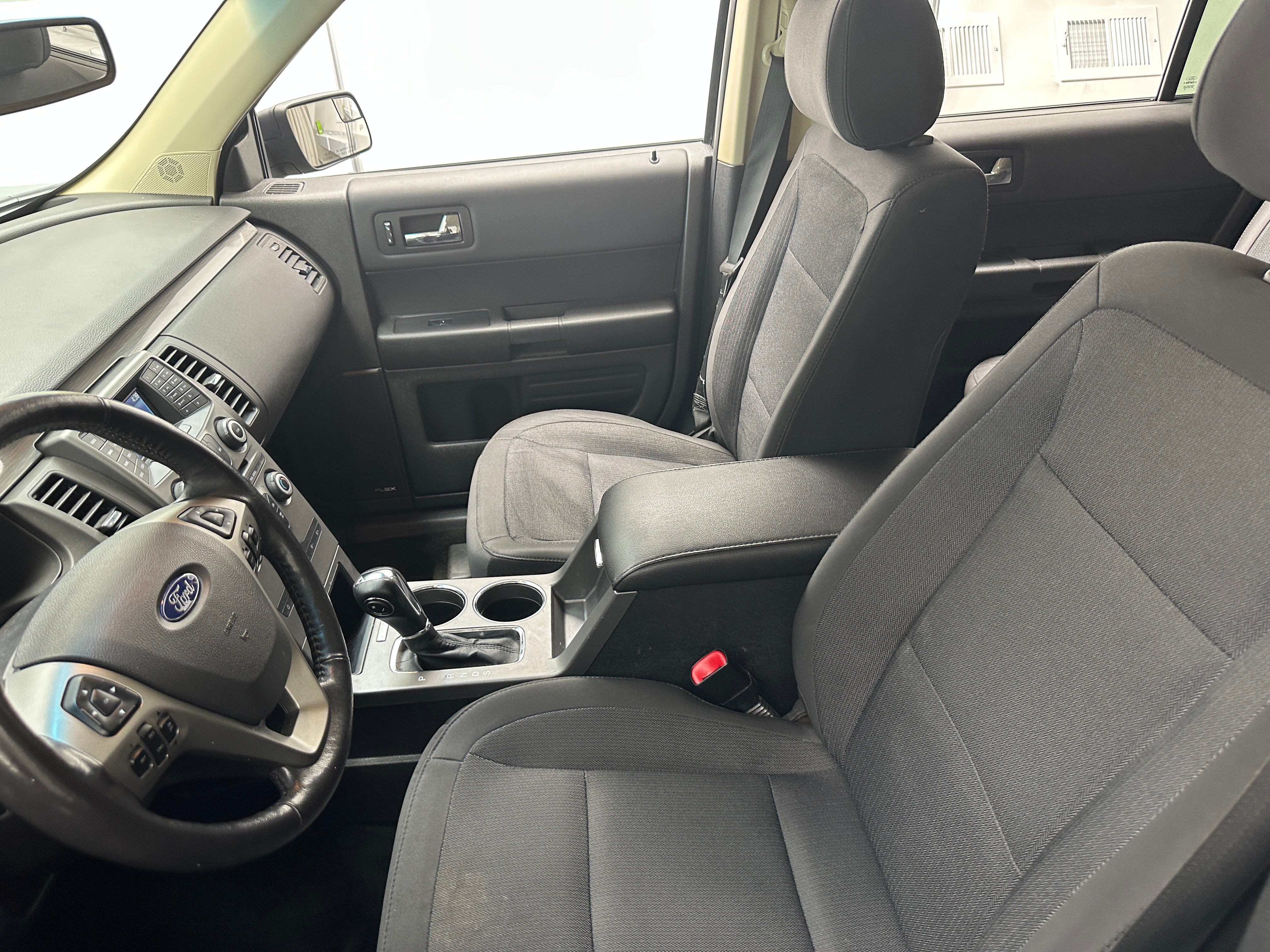 2015 Ford Flex SE 2