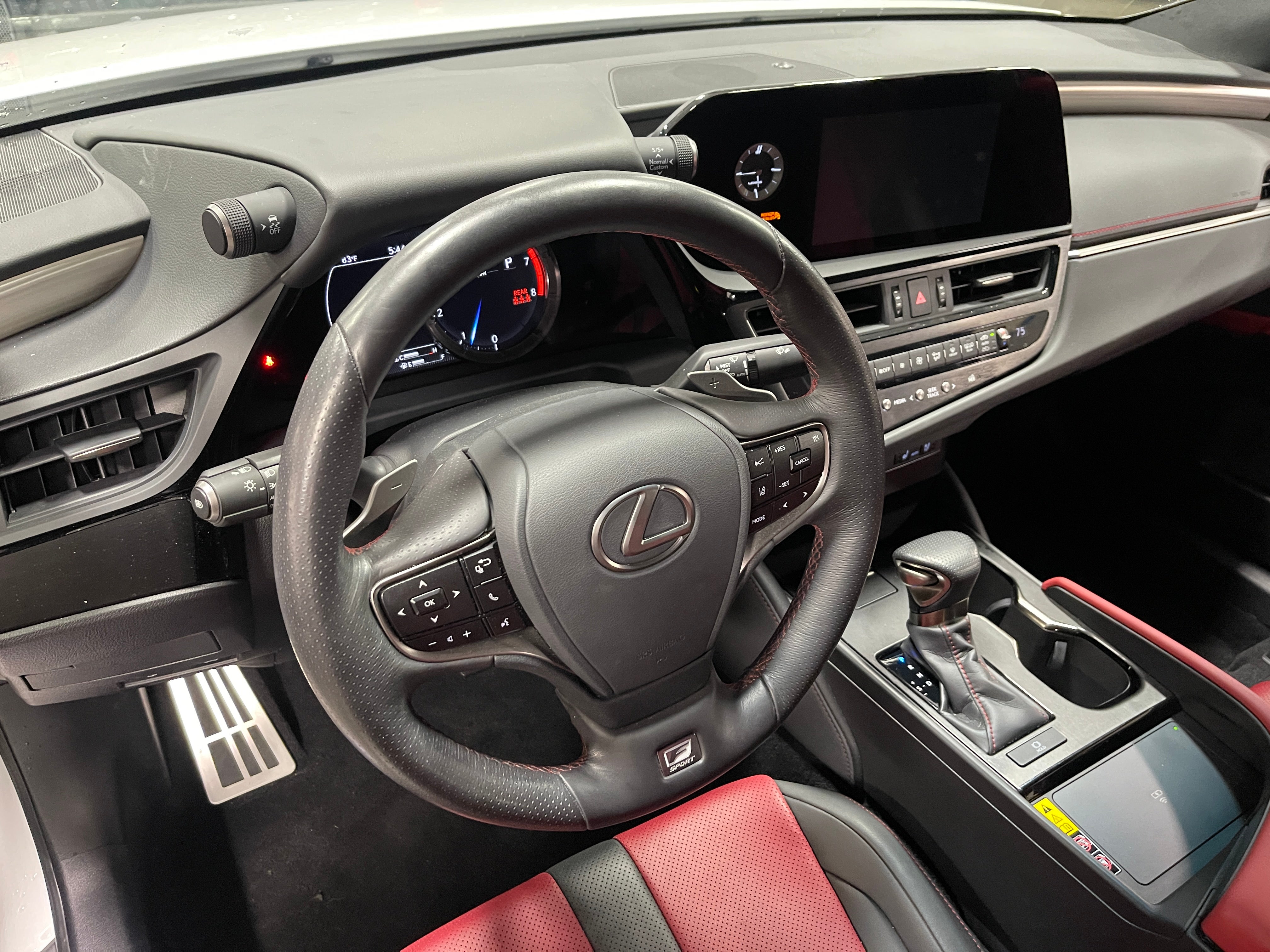 2024 Lexus ES 350 F Sport 3