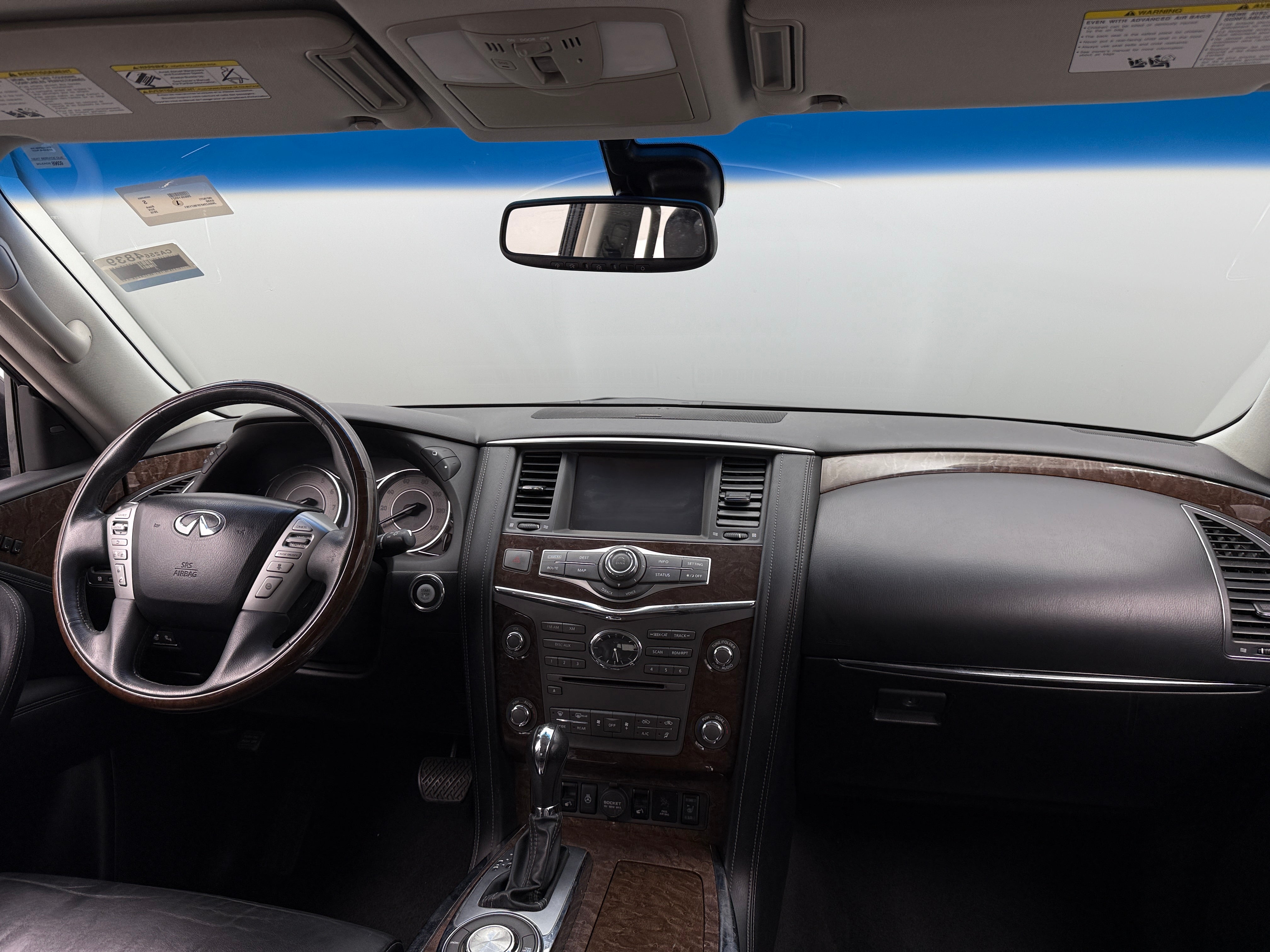 2015 INFINITI QX80 Base 2