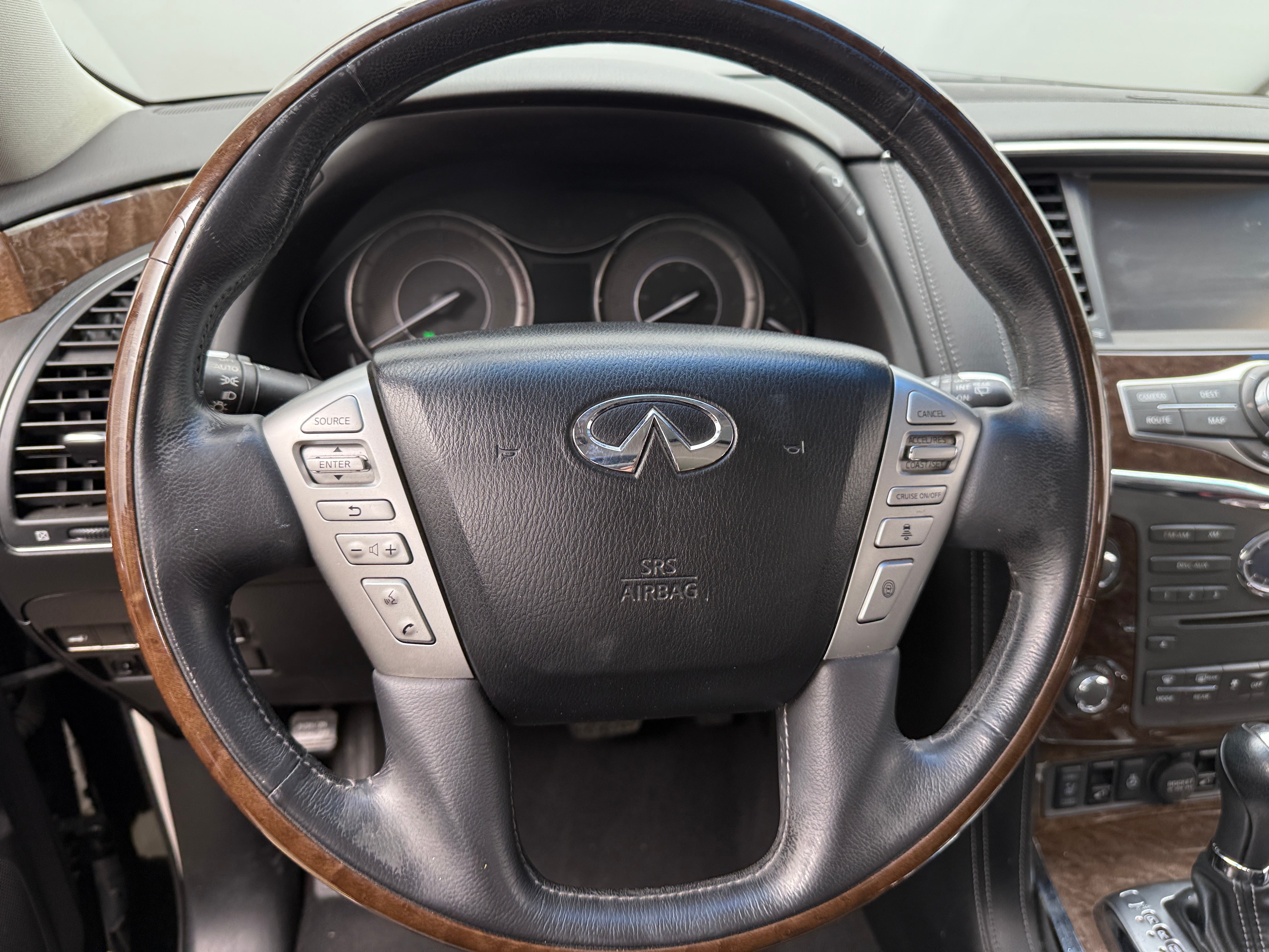2015 INFINITI QX80 Base 4