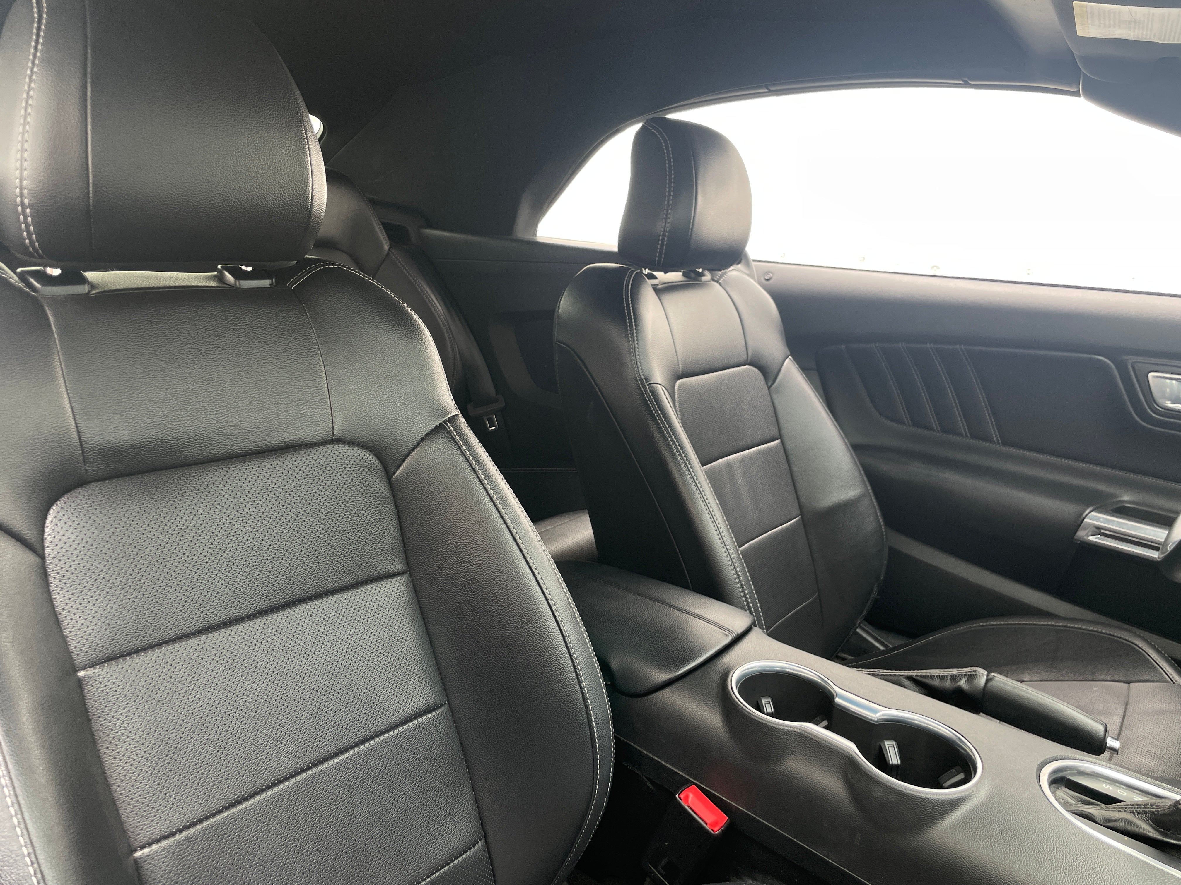 2023 Ford Mustang  2
