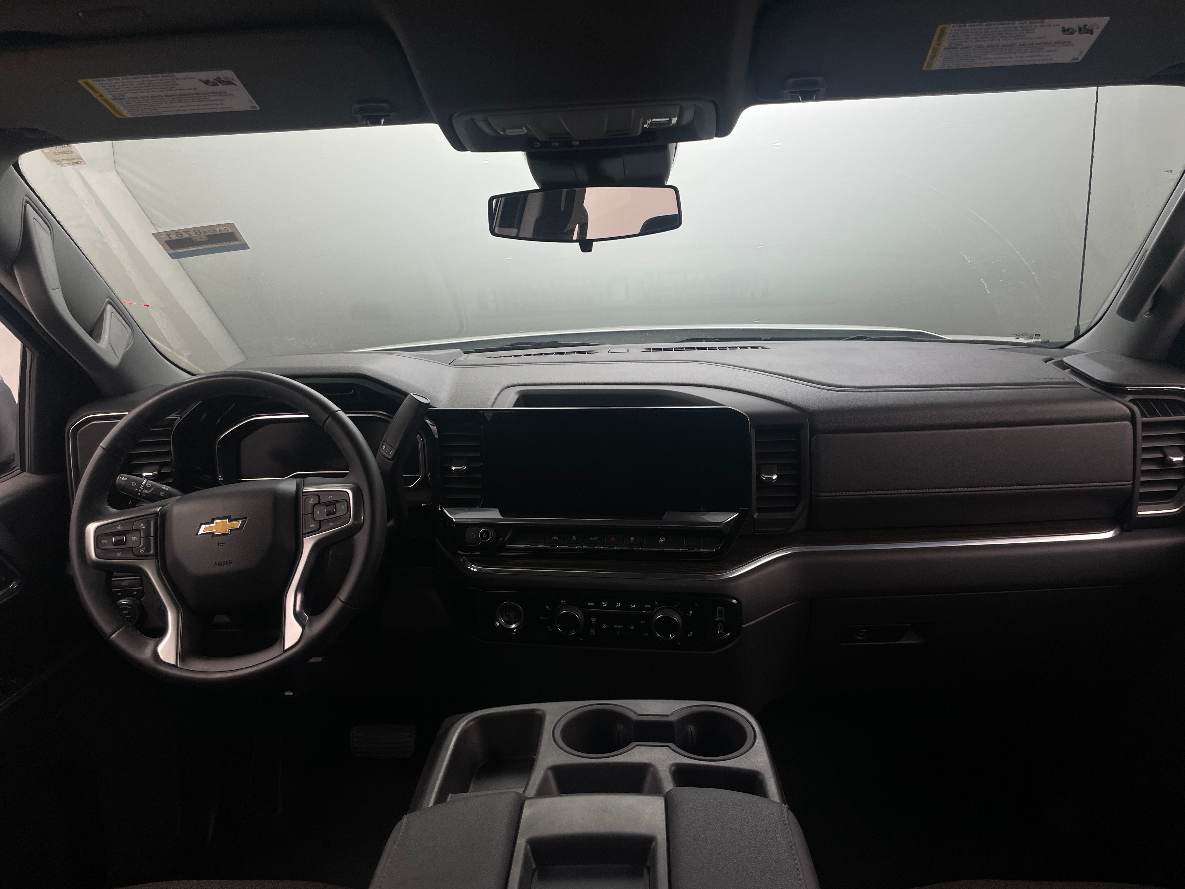 2023 Chevrolet Silverado 1500 LT 3