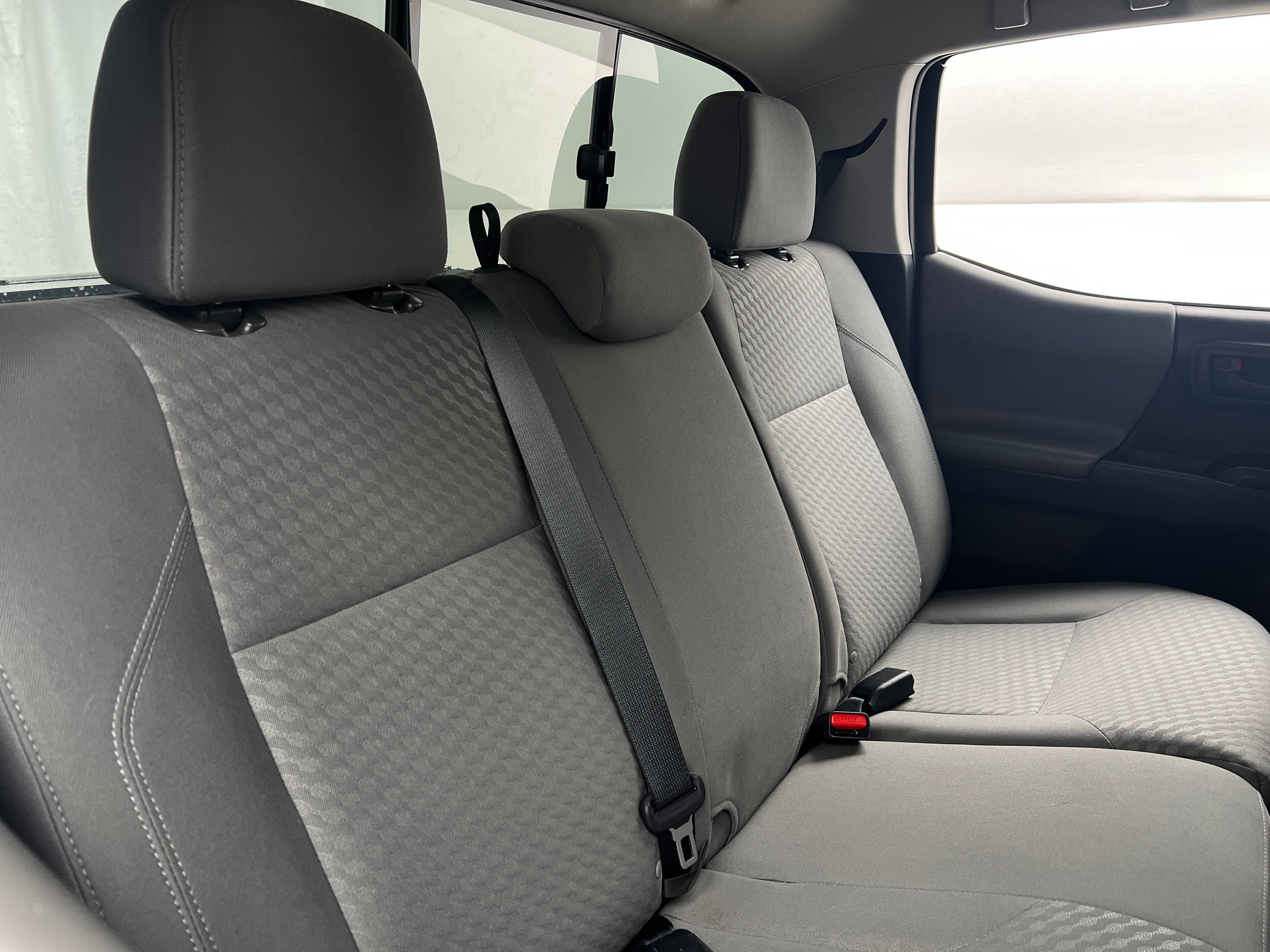 2021 Toyota Tacoma SR5 6