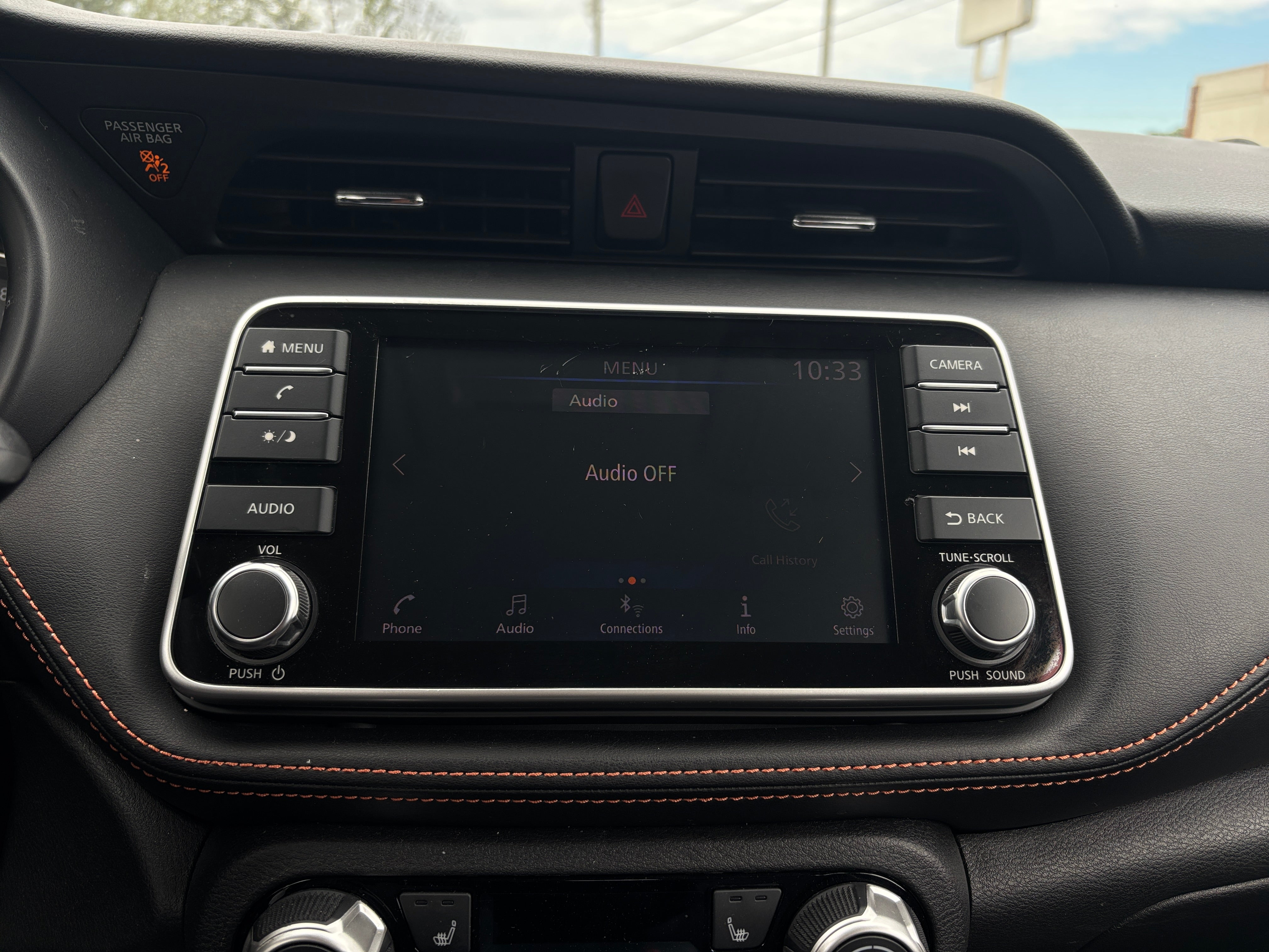 2020 Nissan Kicks SR 4