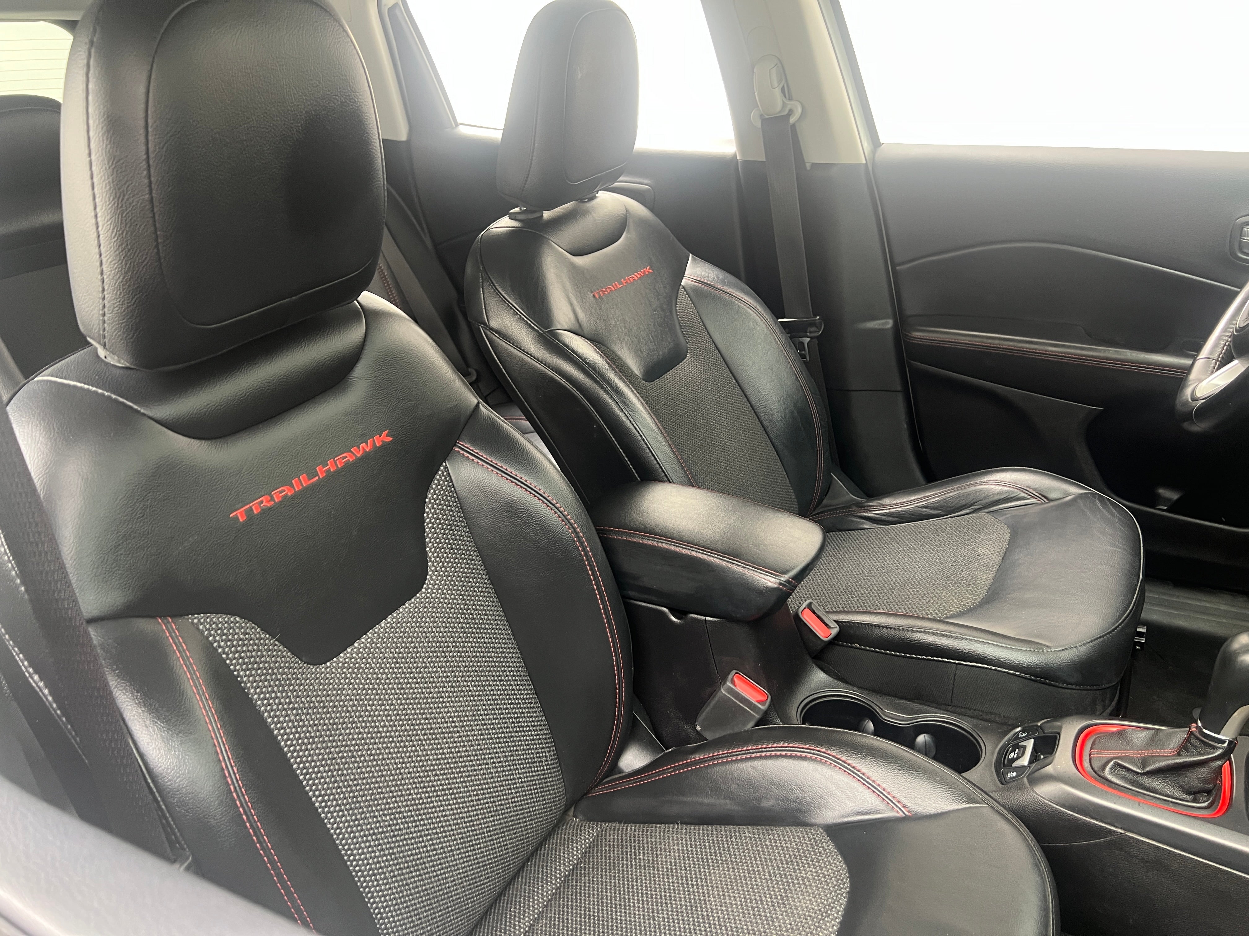 2019 Jeep Compass Trailhawk 2