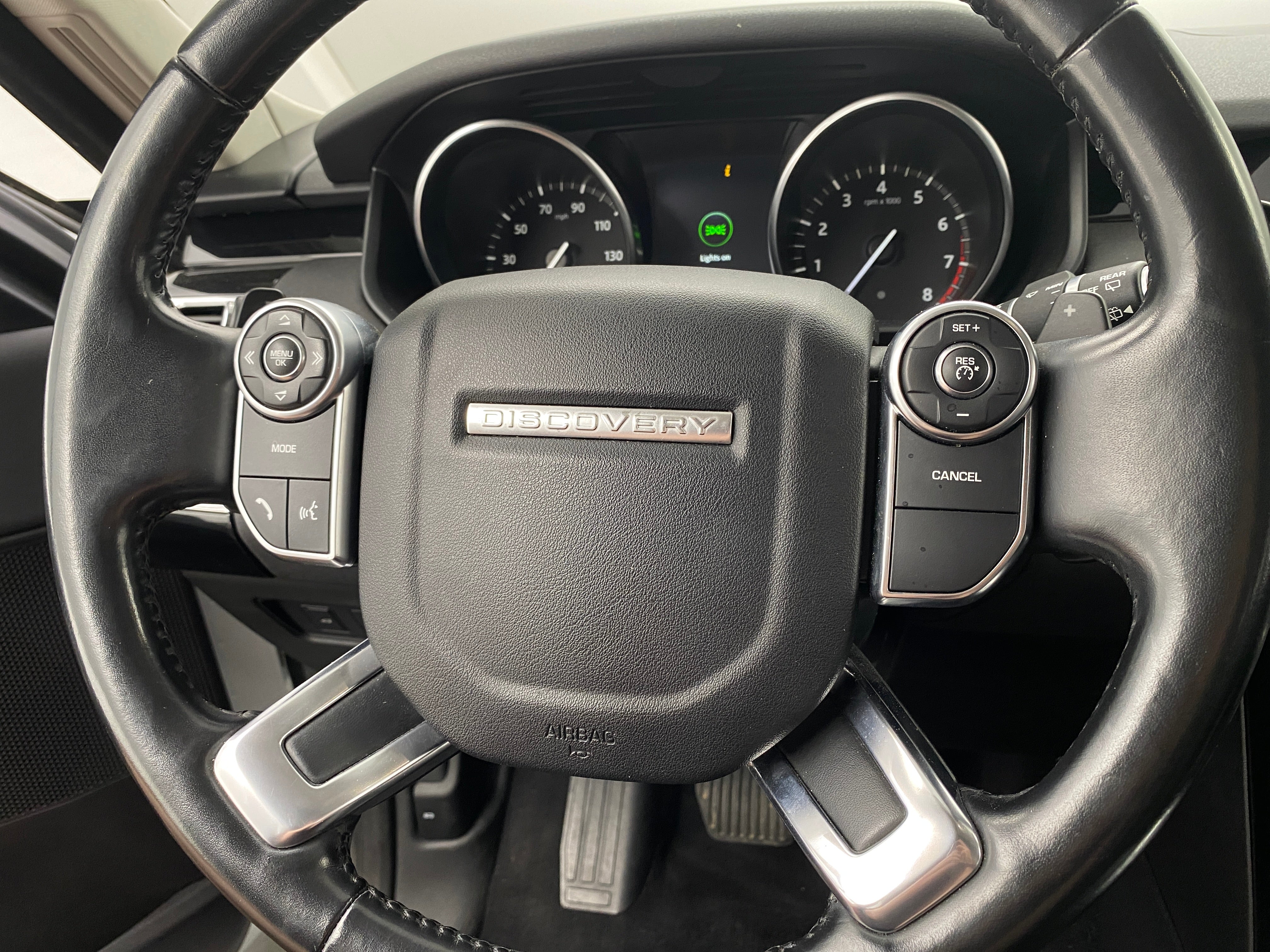 2018 Land Rover Discovery SE 4