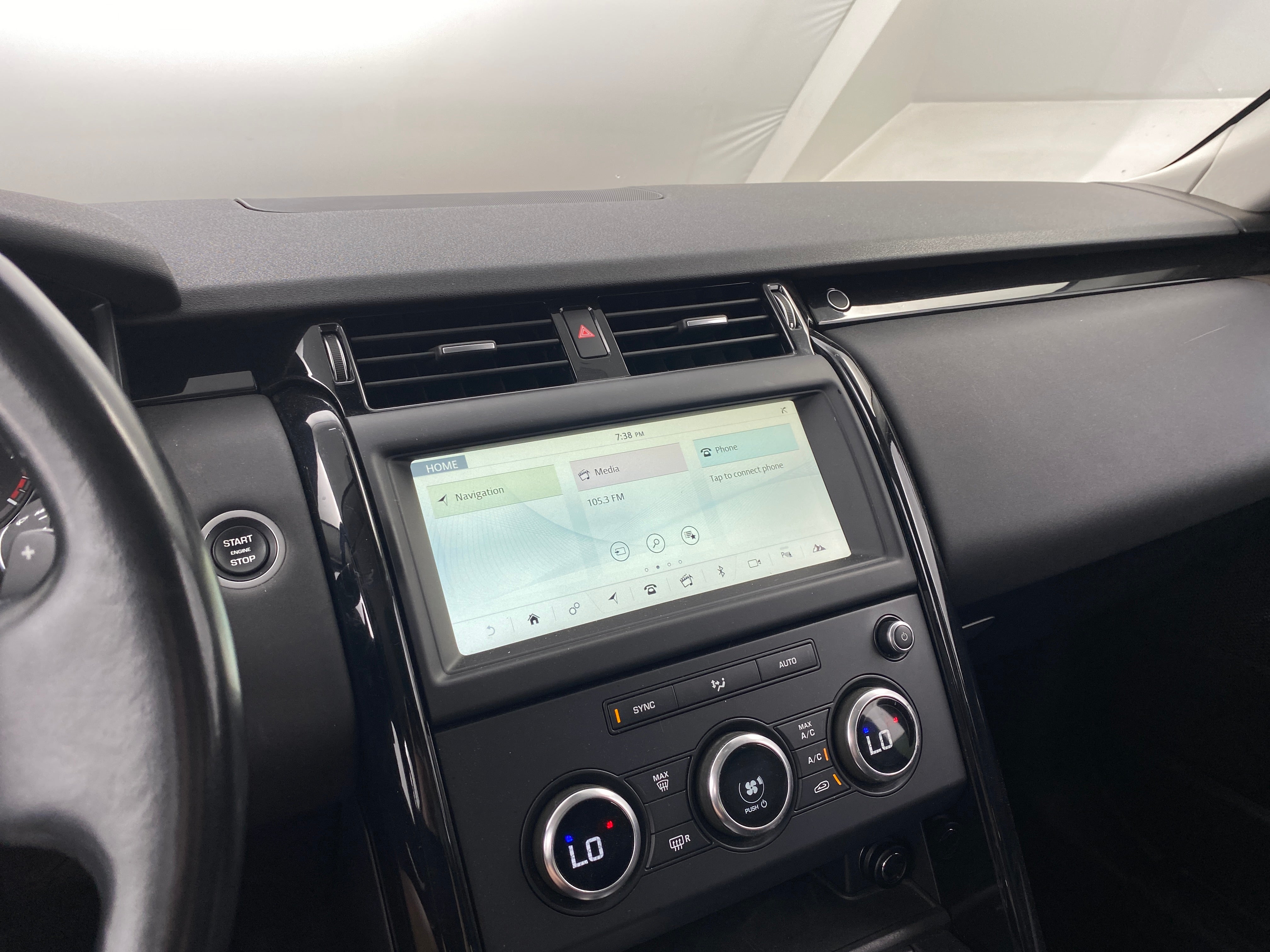2018 Land Rover Discovery SE 3