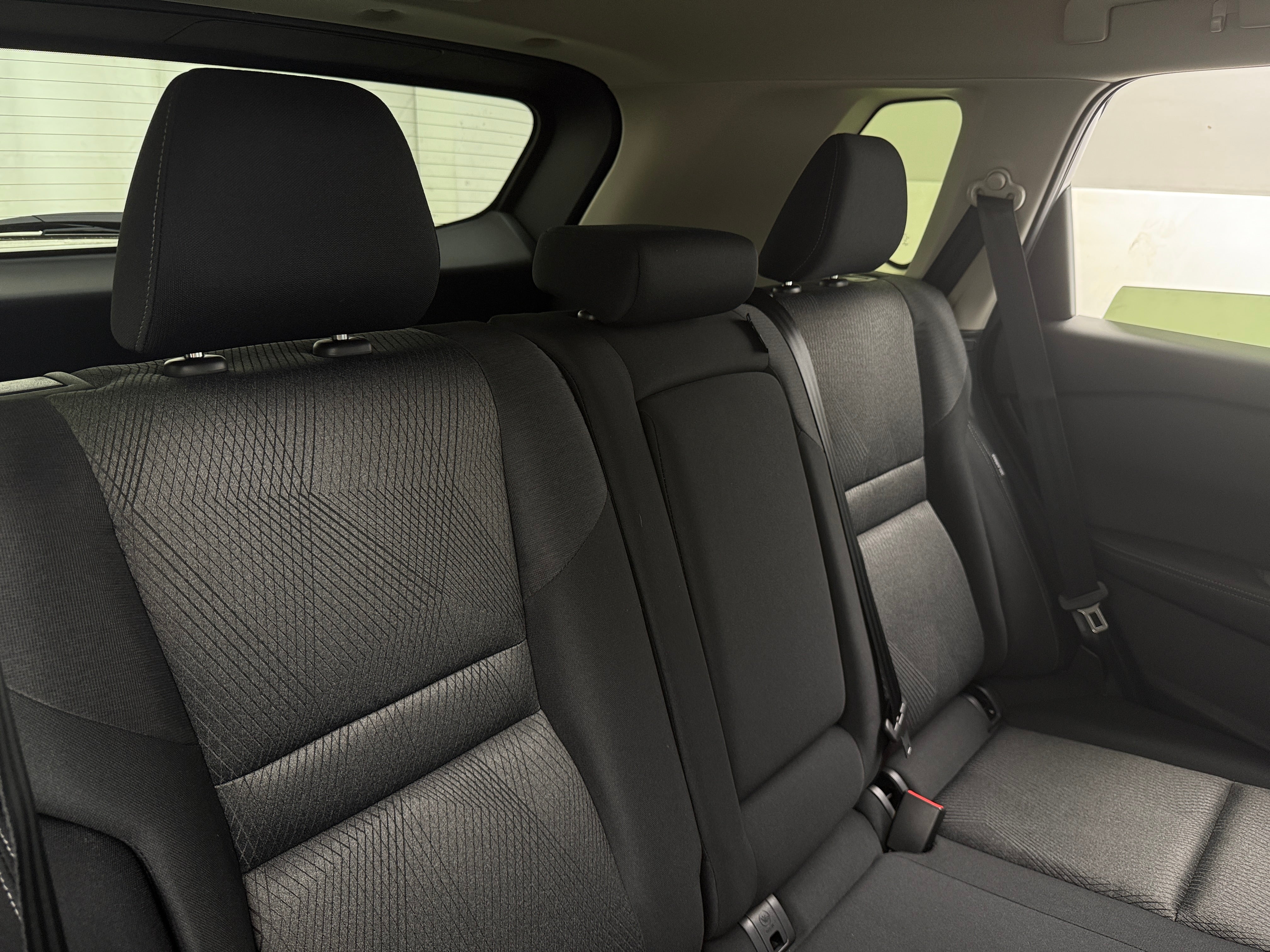 2024 Nissan Rogue SV 6