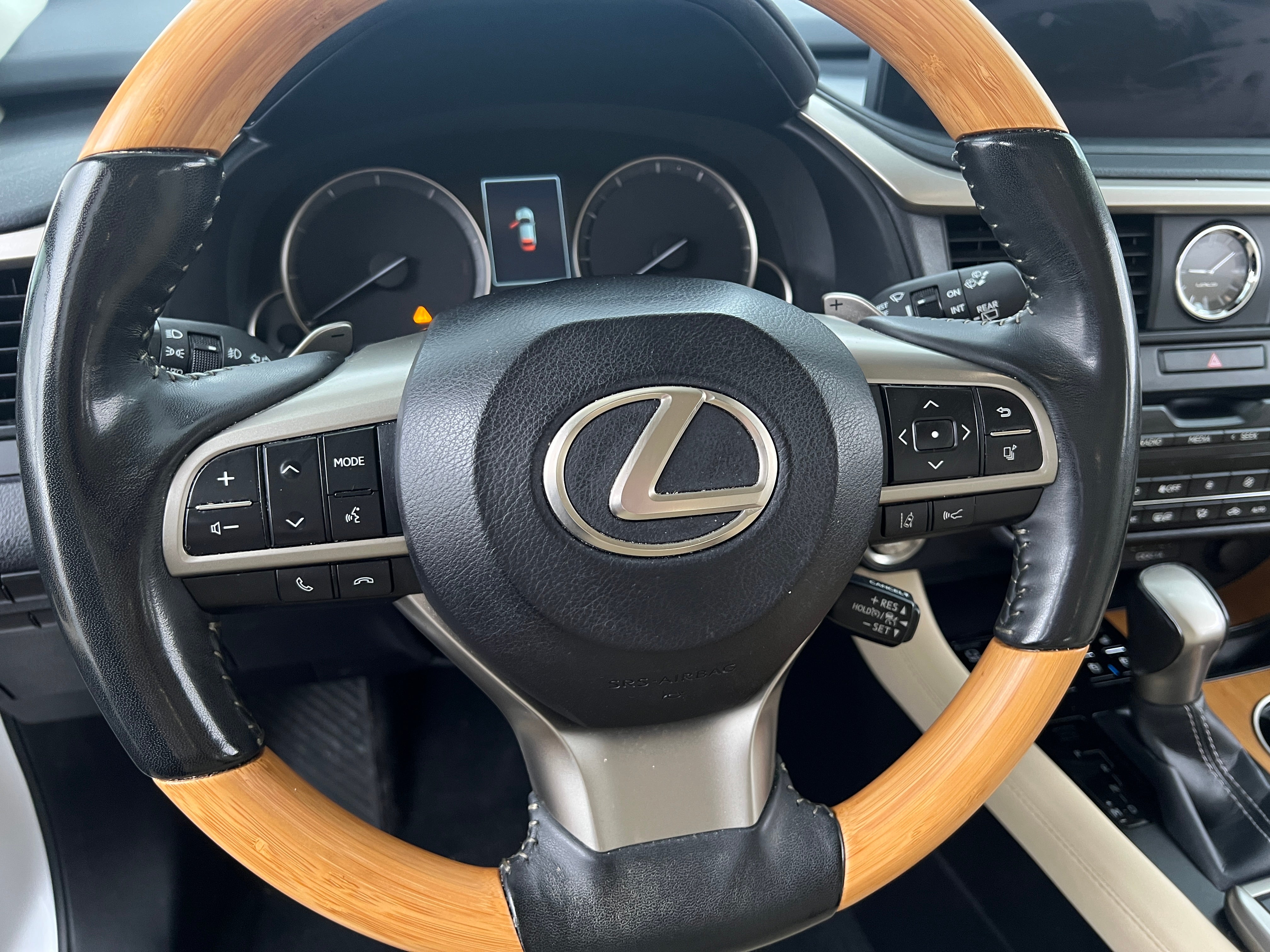 2022 Lexus RX 350 5