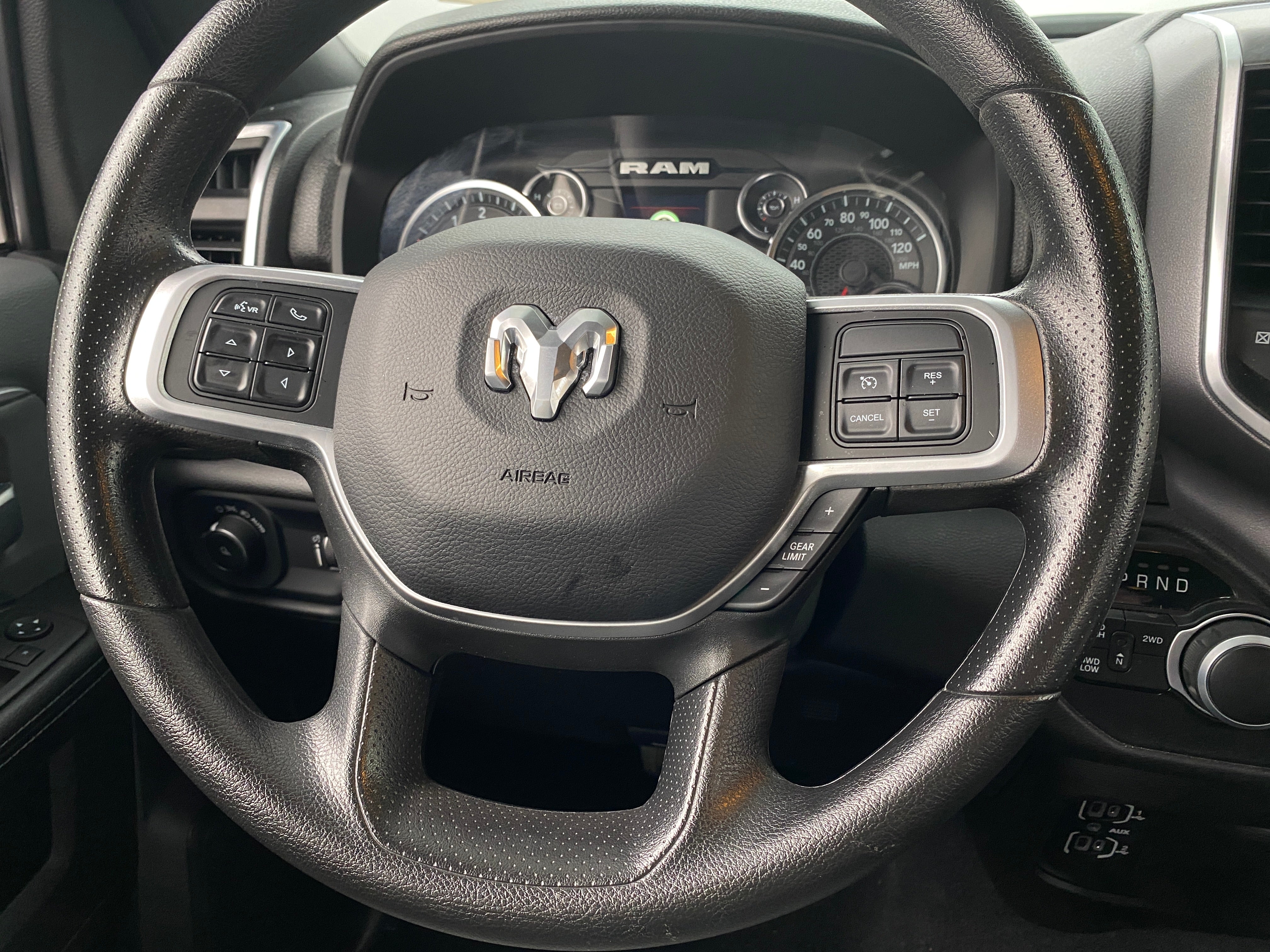 2022 RAM 3500 Big Horn 5
