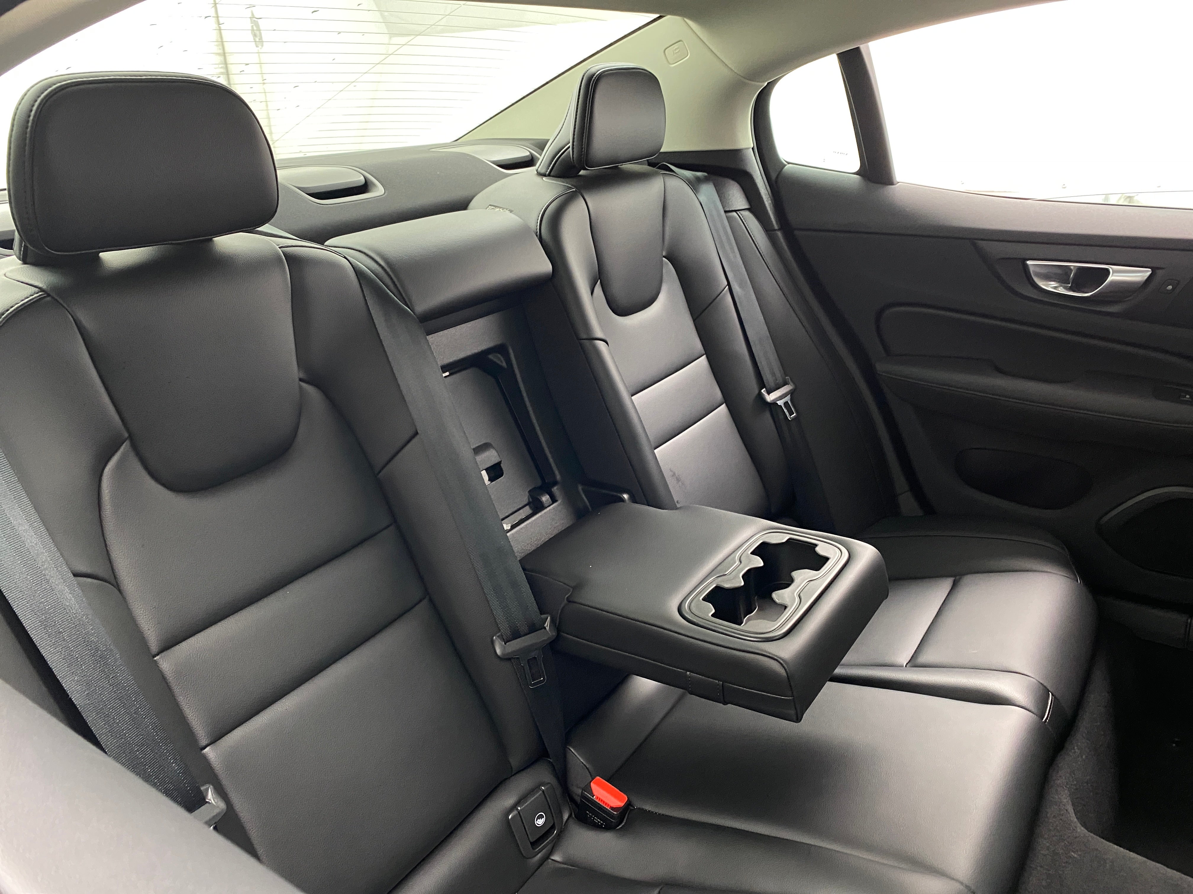 2024 Volvo S60 B5 Core 6