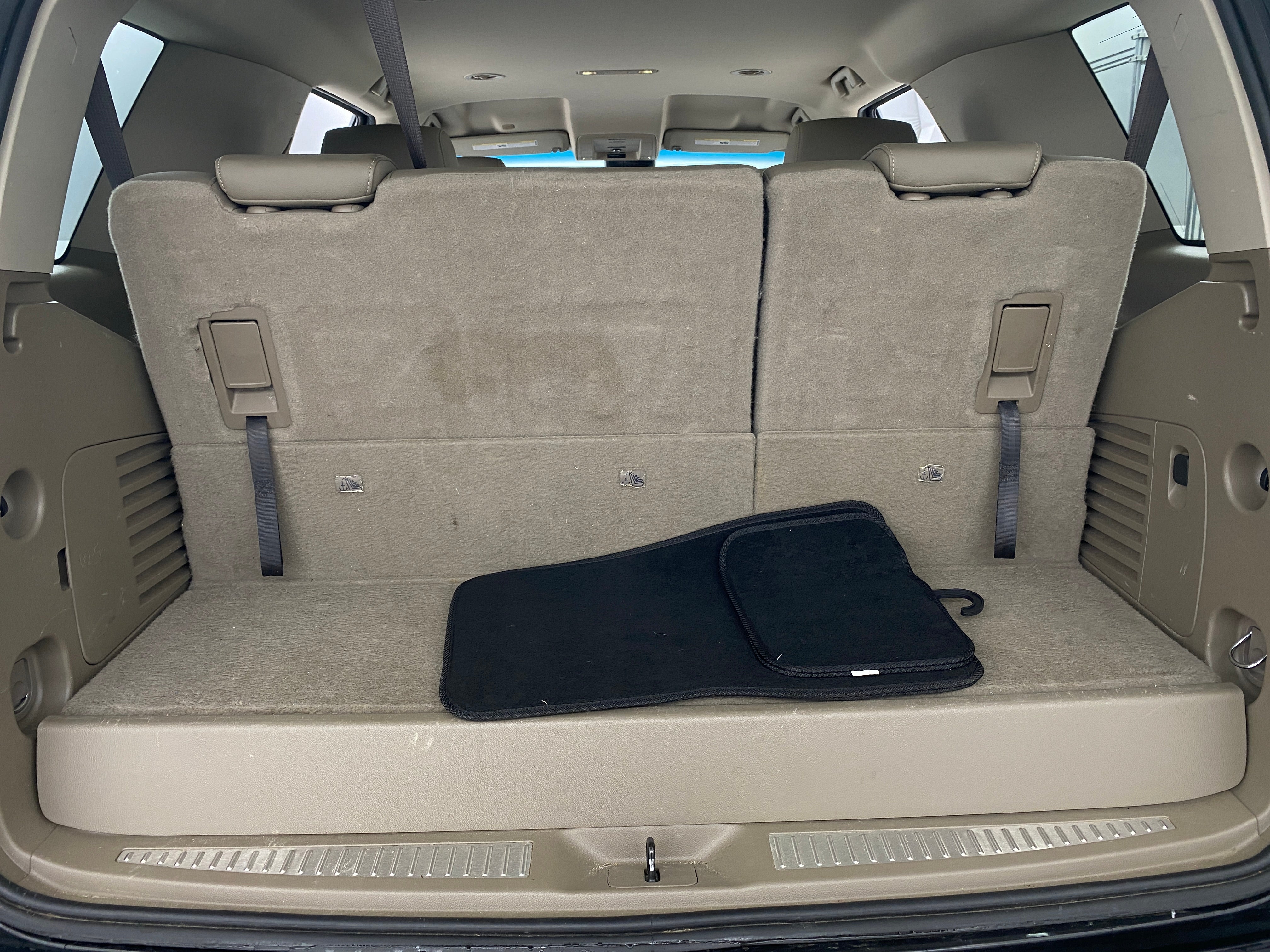 2019 Chevrolet Tahoe LT 6