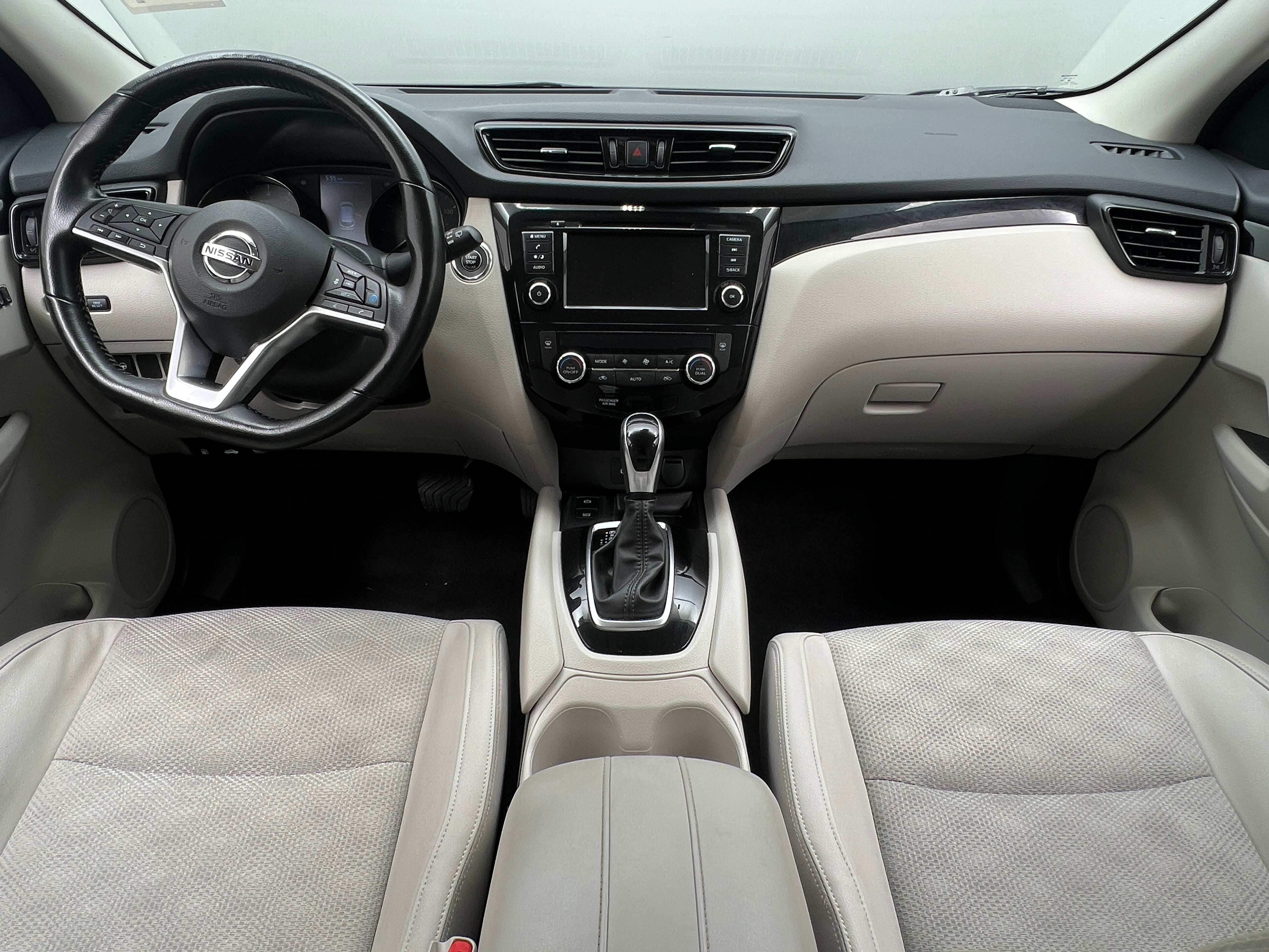 2022 Nissan Rogue Sport SV 3