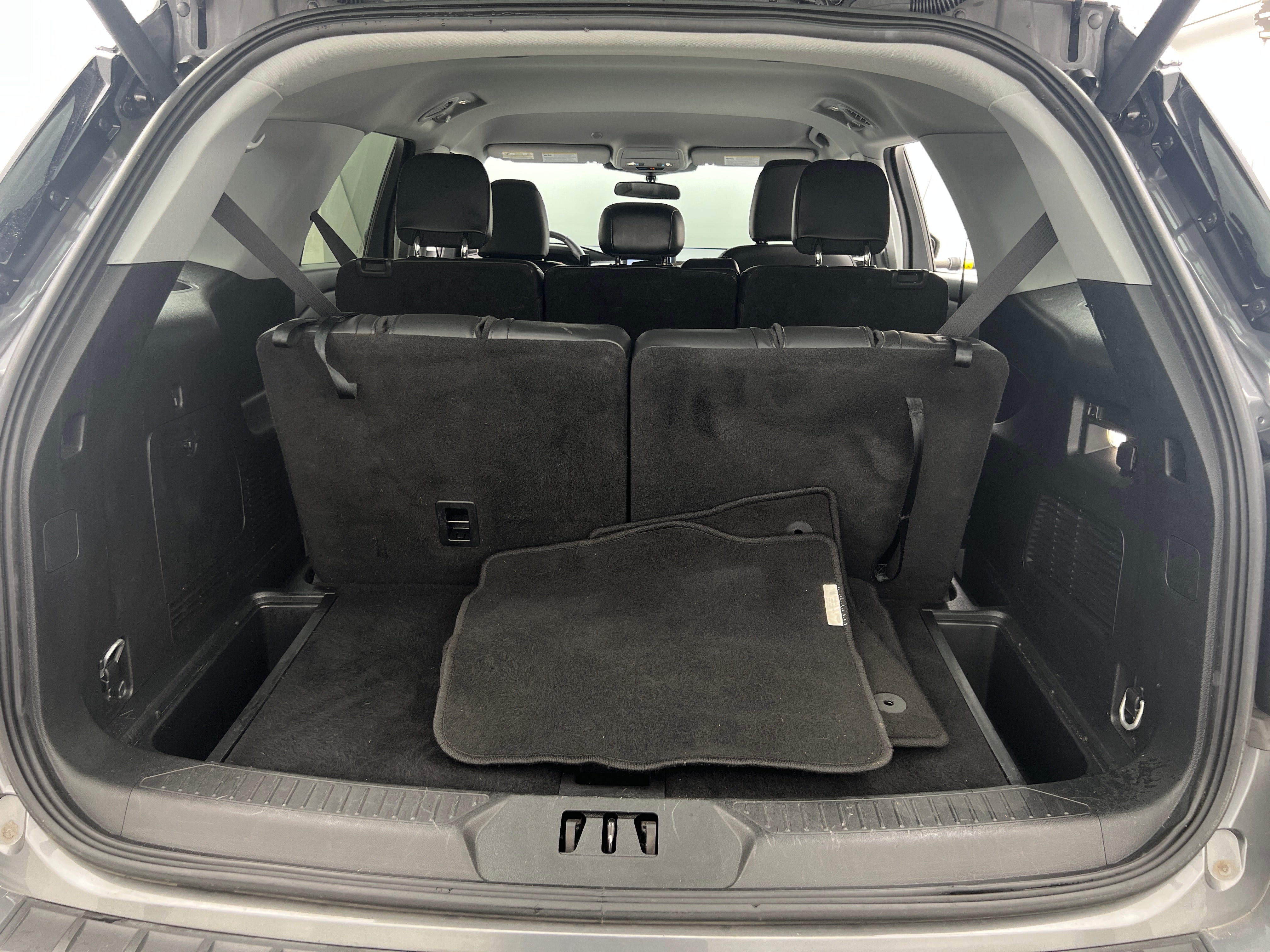 2024 Ford Explorer XLT 7