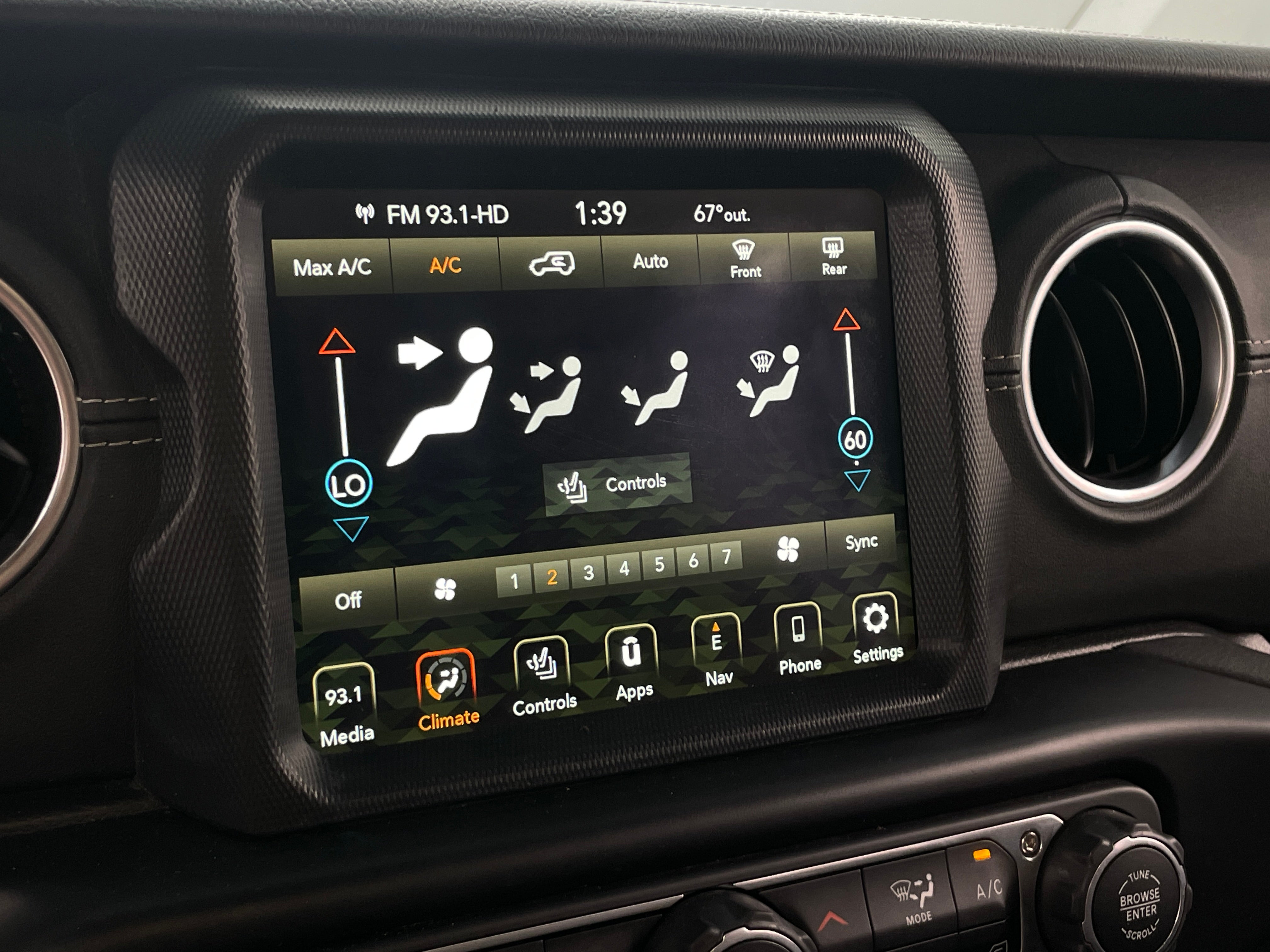 2022 Jeep Wrangler Unlimited Sahara 4xe 3