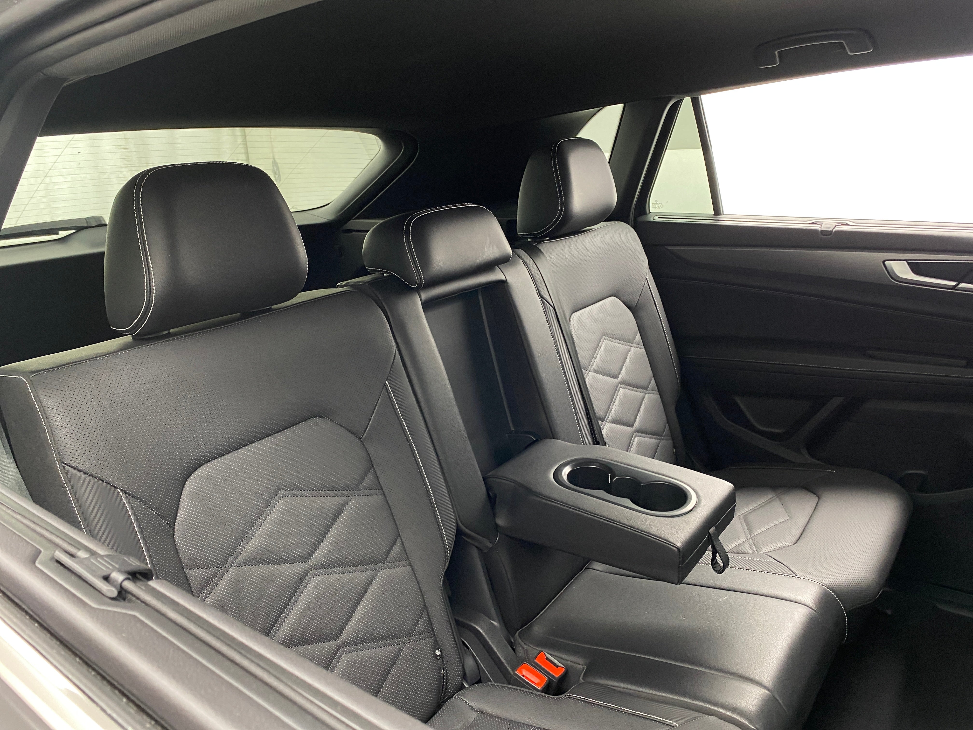 2024 Volkswagen Atlas SE 5