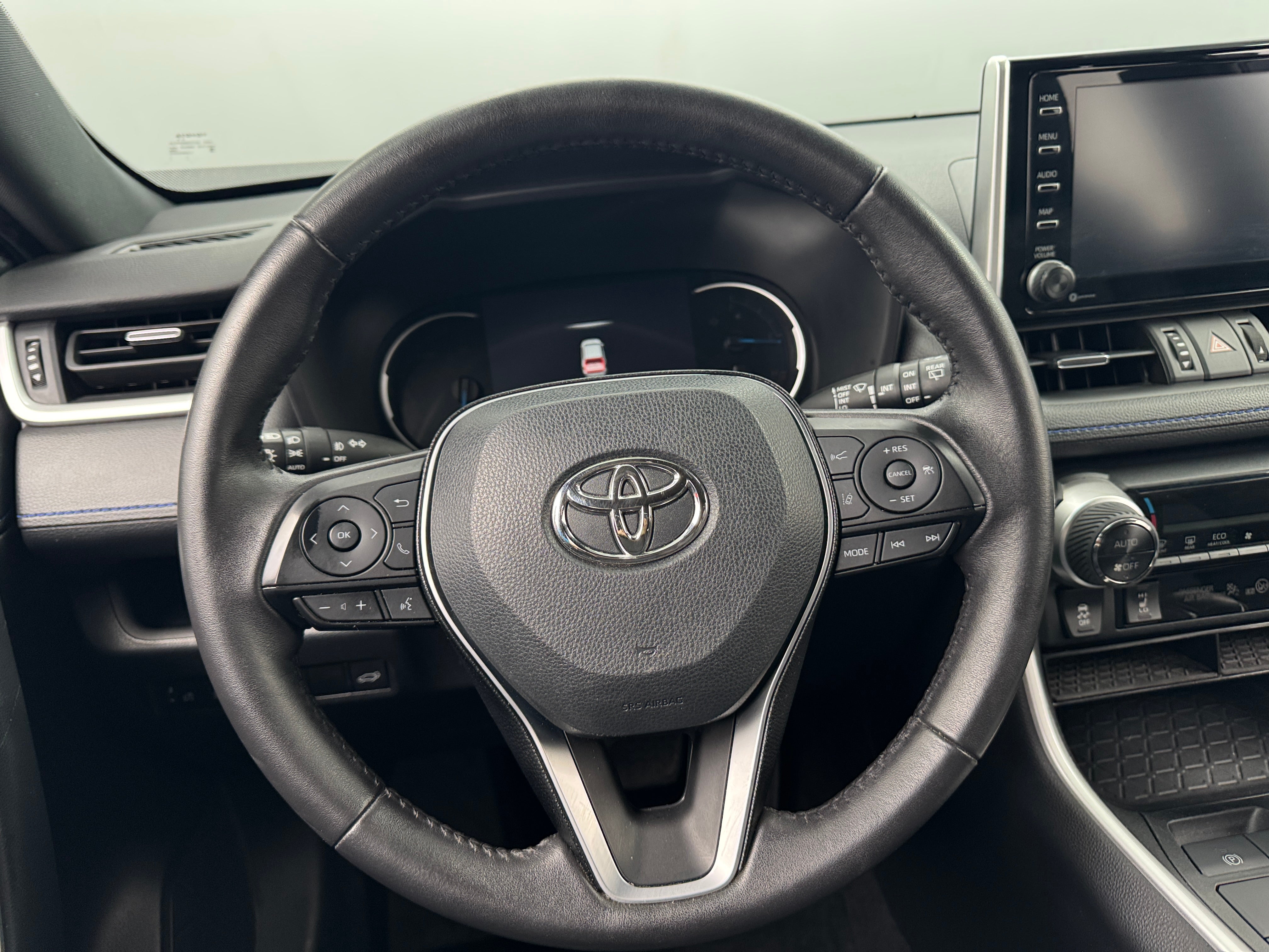 2021 Toyota RAV4 XSE 5