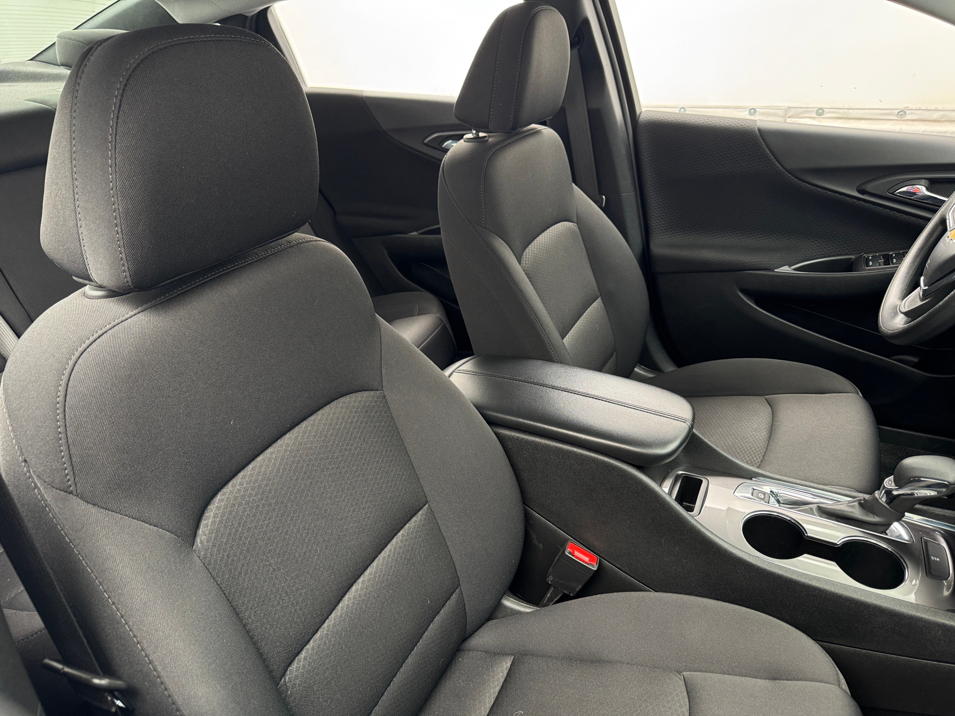 2023 Chevrolet Malibu LT 2