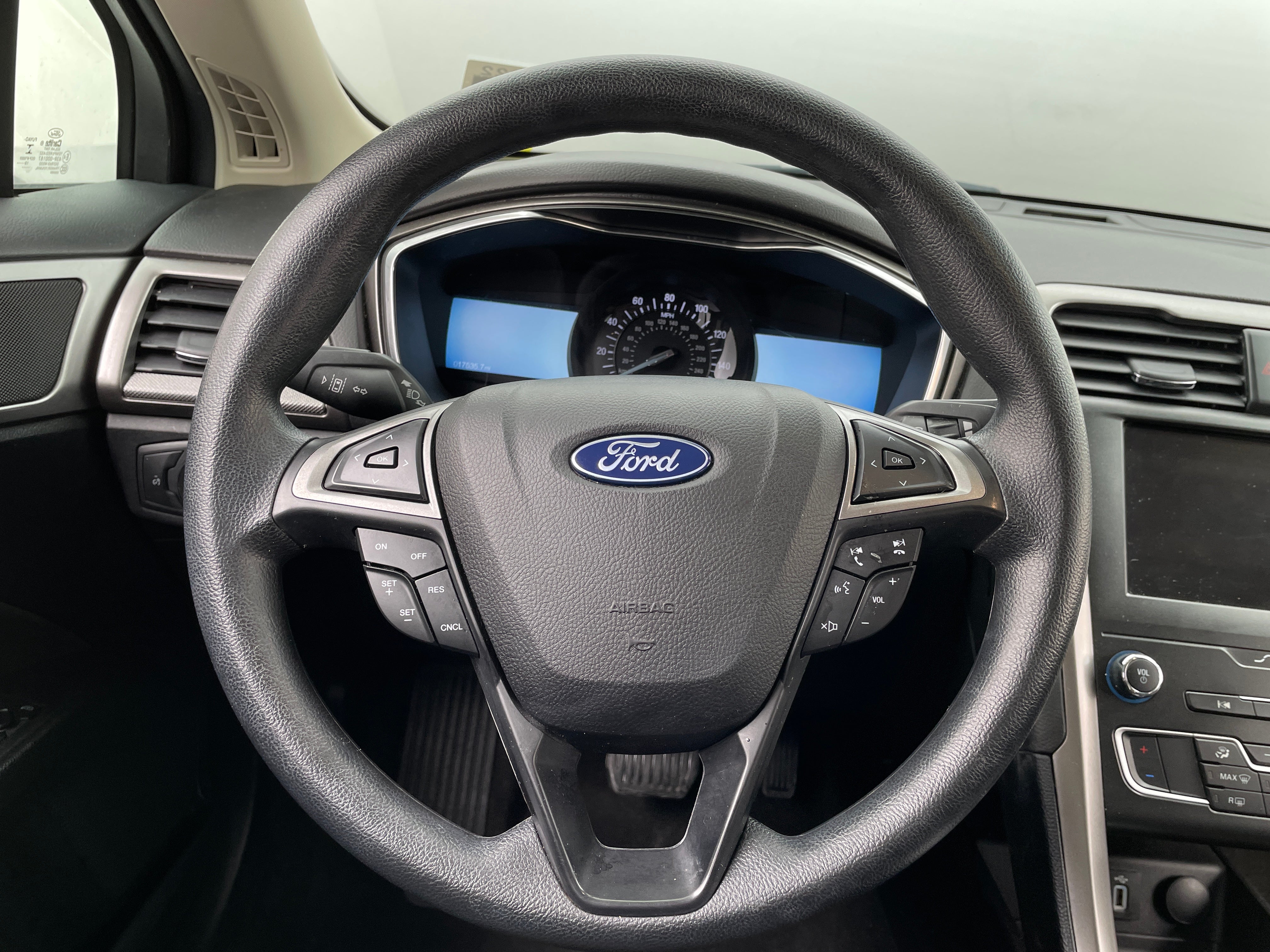 2020 Ford Fusion SE 5