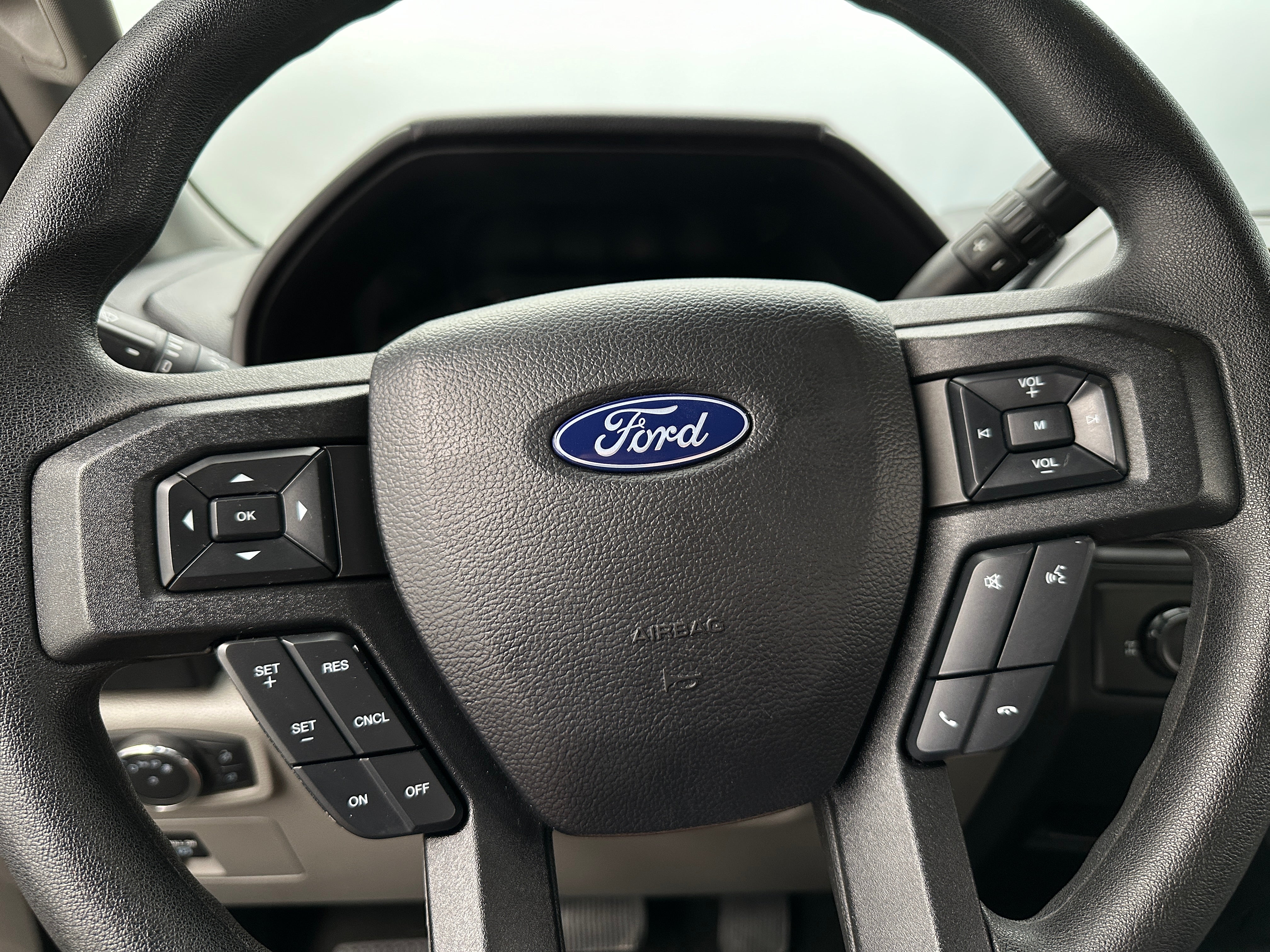 2020 Ford Econoline E-150 5