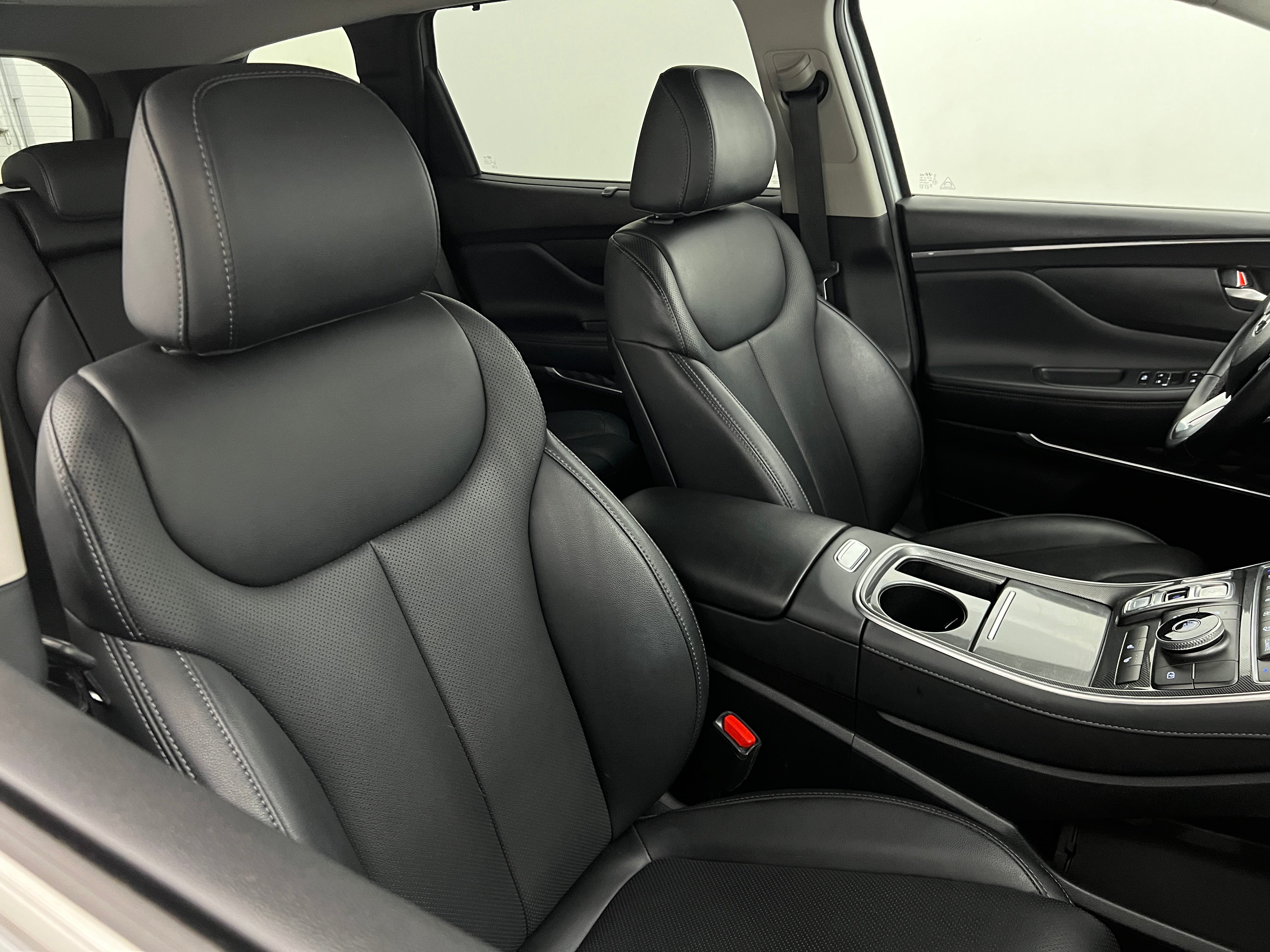 2023 Hyundai Santa Fe SEL 2