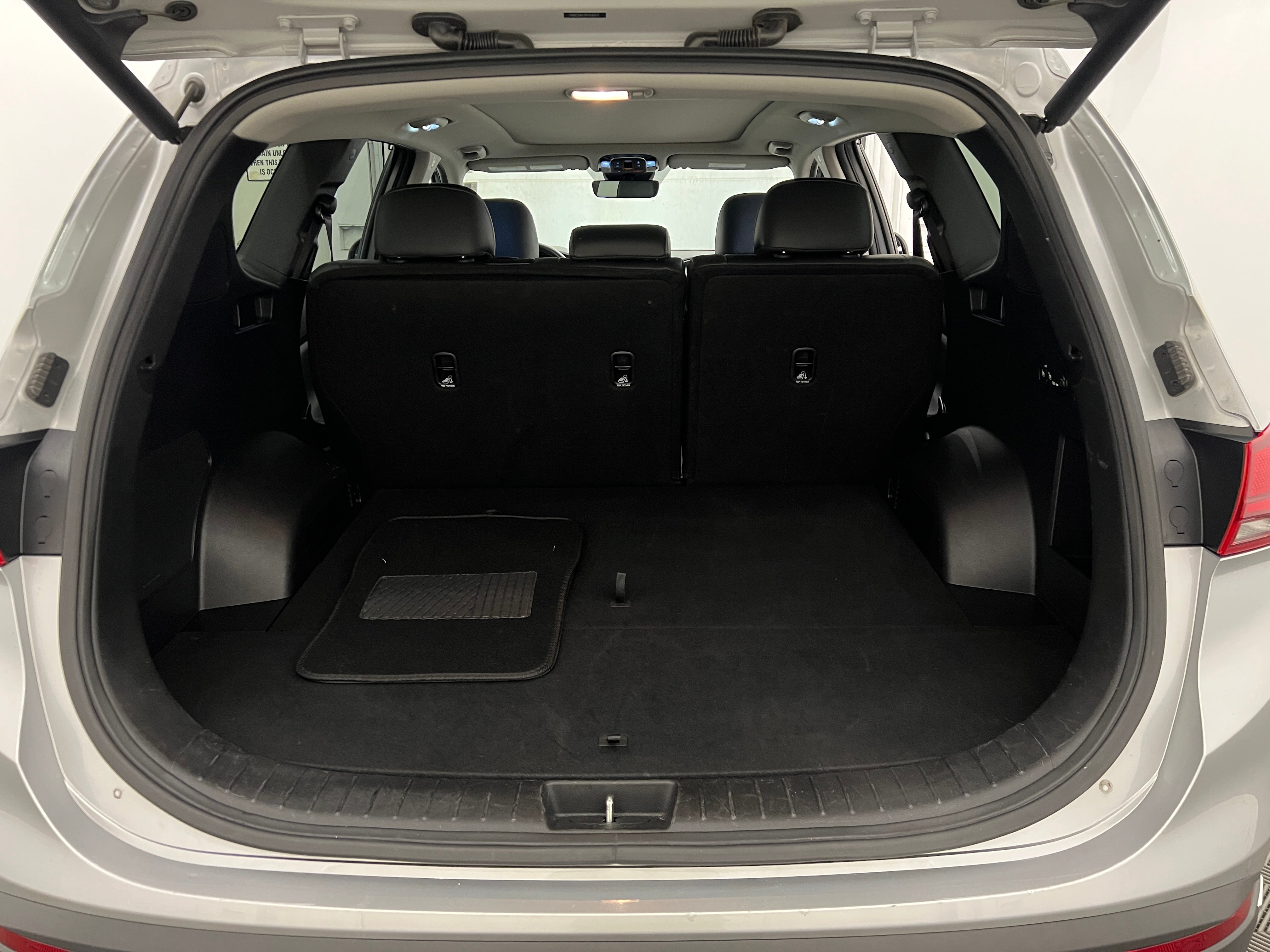 2023 Hyundai Santa Fe SEL 7
