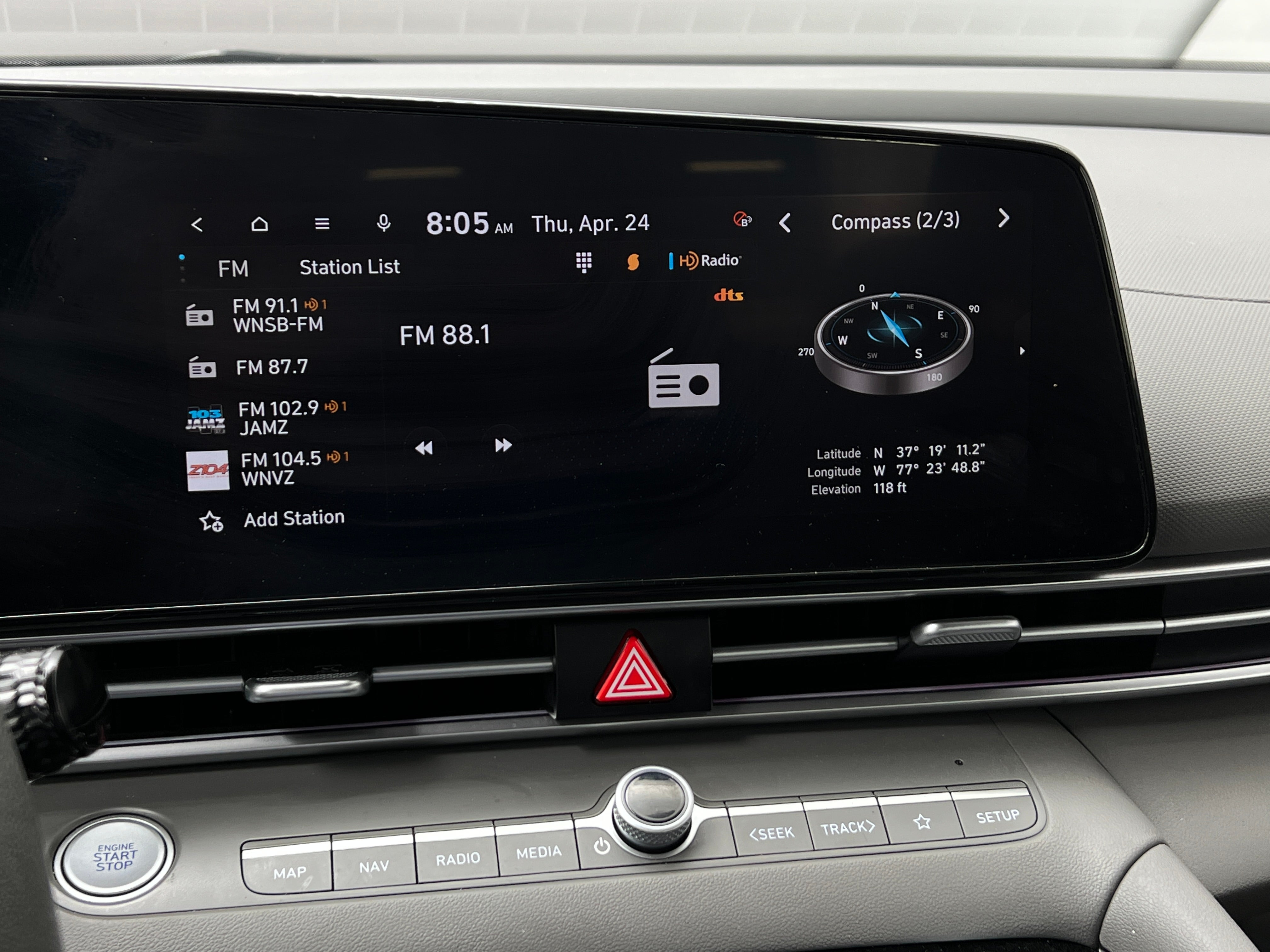 2024 Hyundai Elantra SEL 4