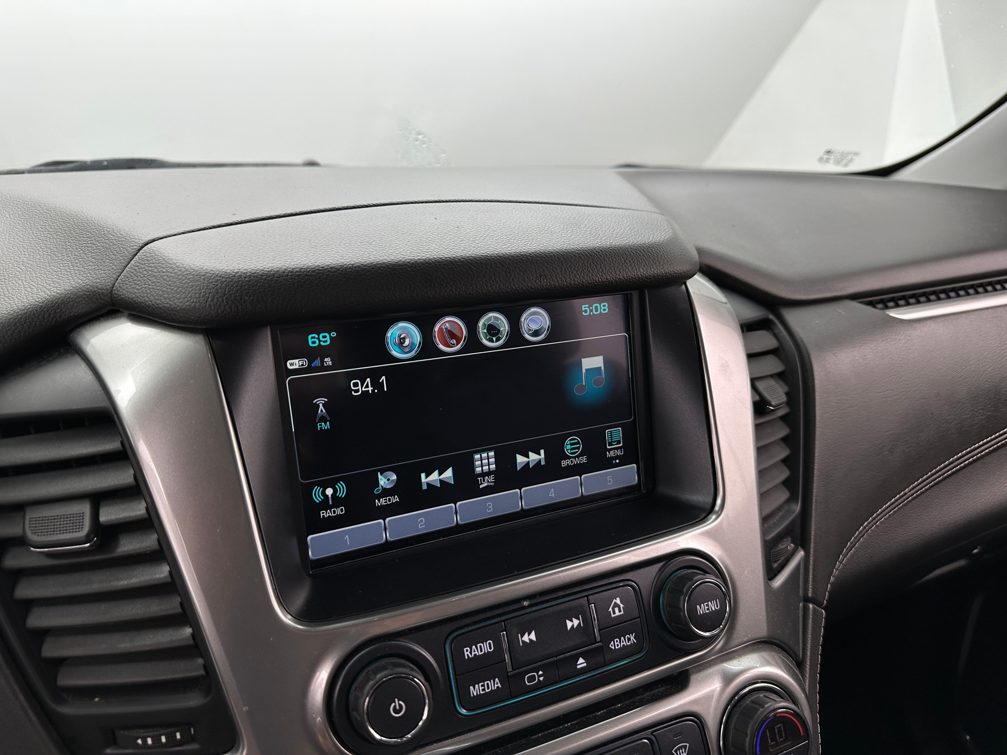 2020 Chevrolet Tahoe LT 3