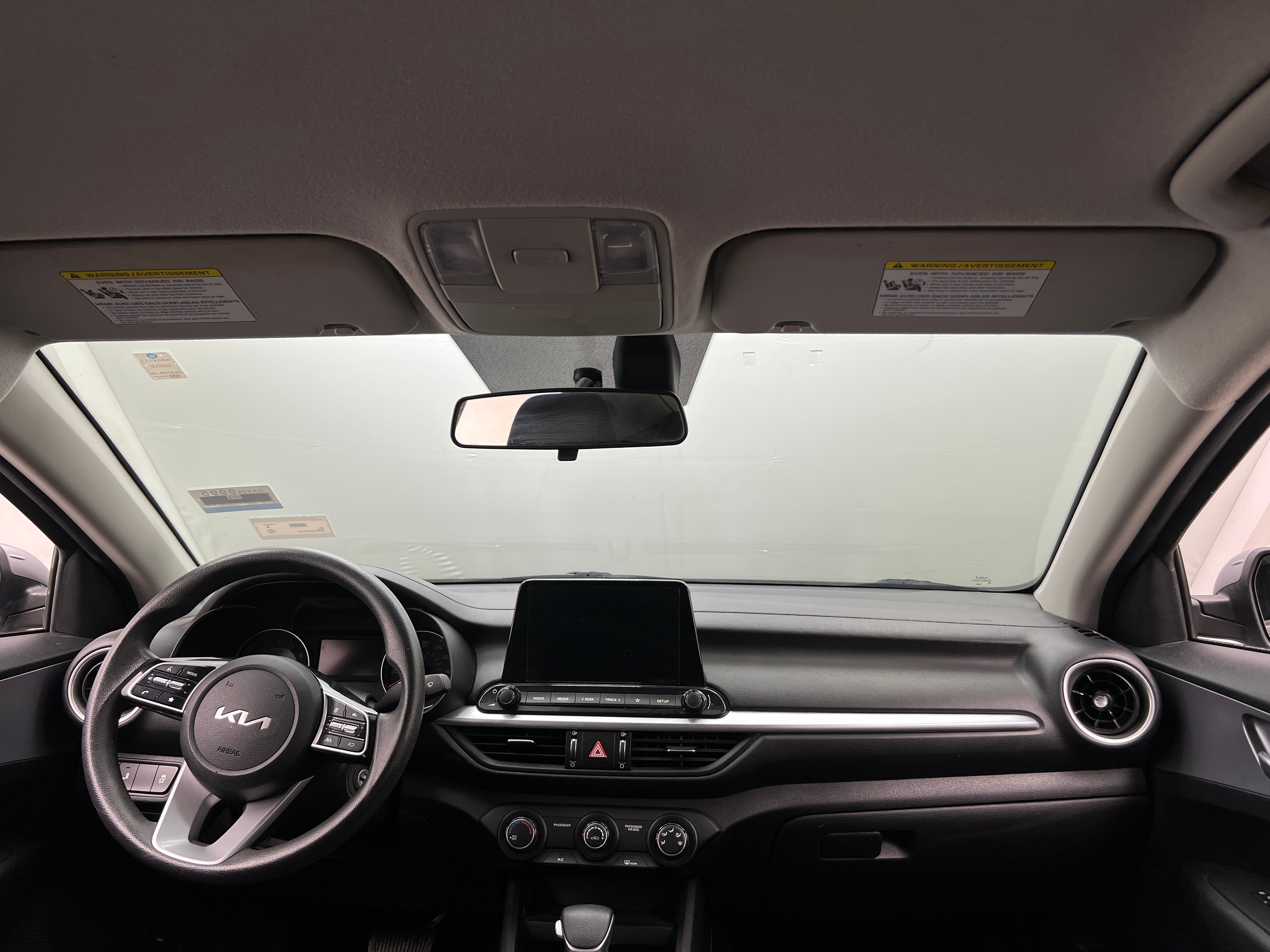 2022 Kia Forte LXS 3