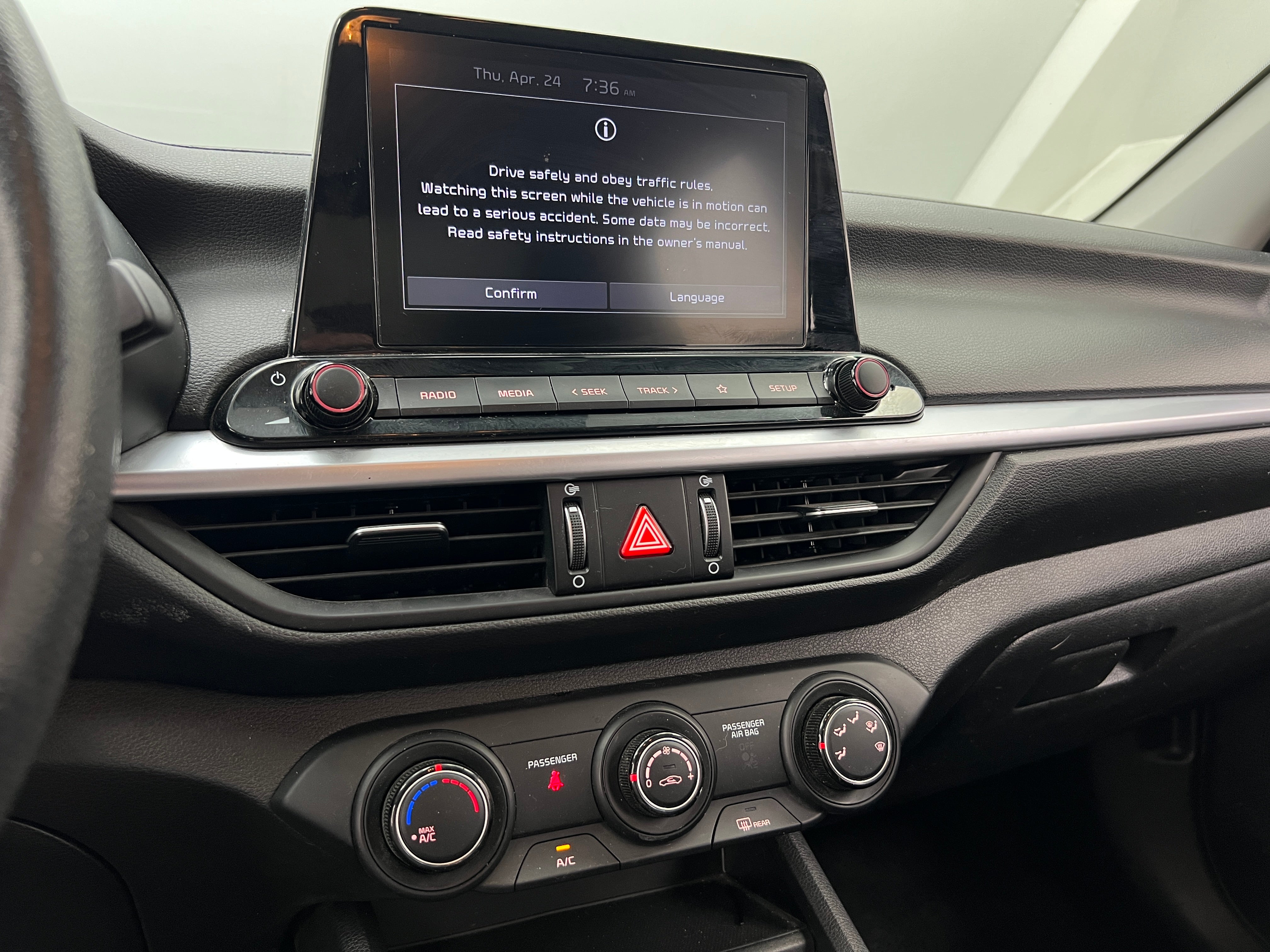 2022 Kia Forte LXS 4