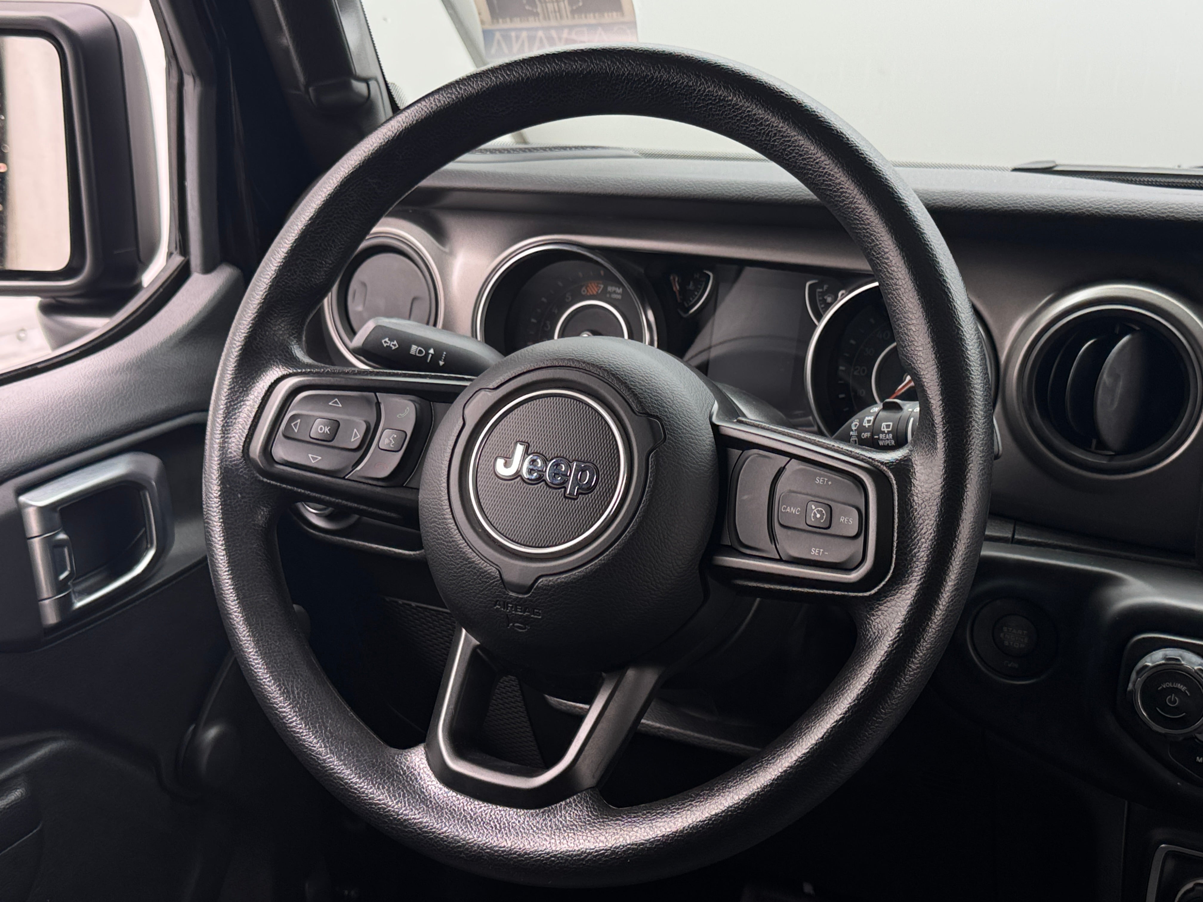 2023 Jeep Wrangler Willys Wheeler 5