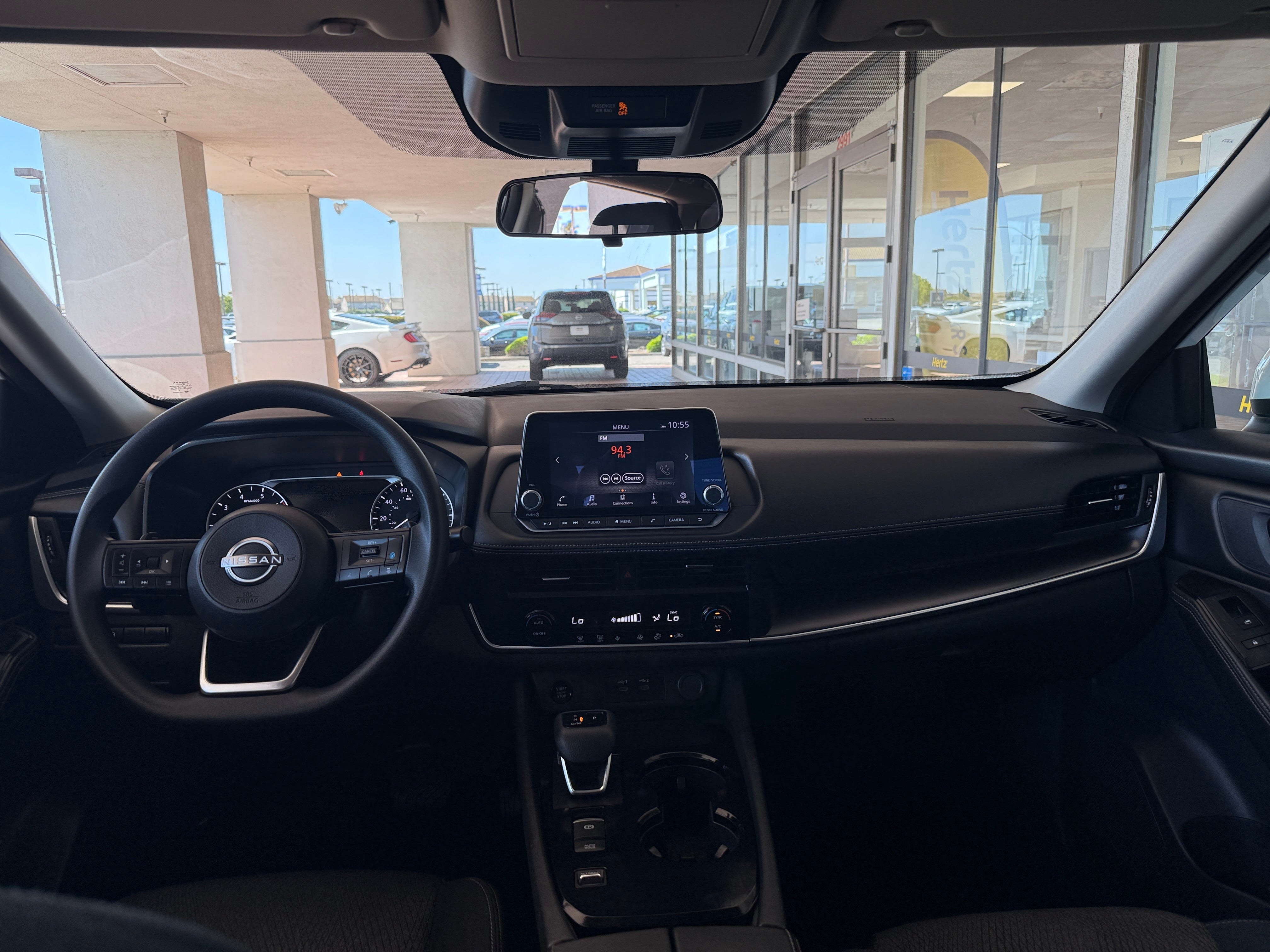 2024 Nissan Rogue SV 3
