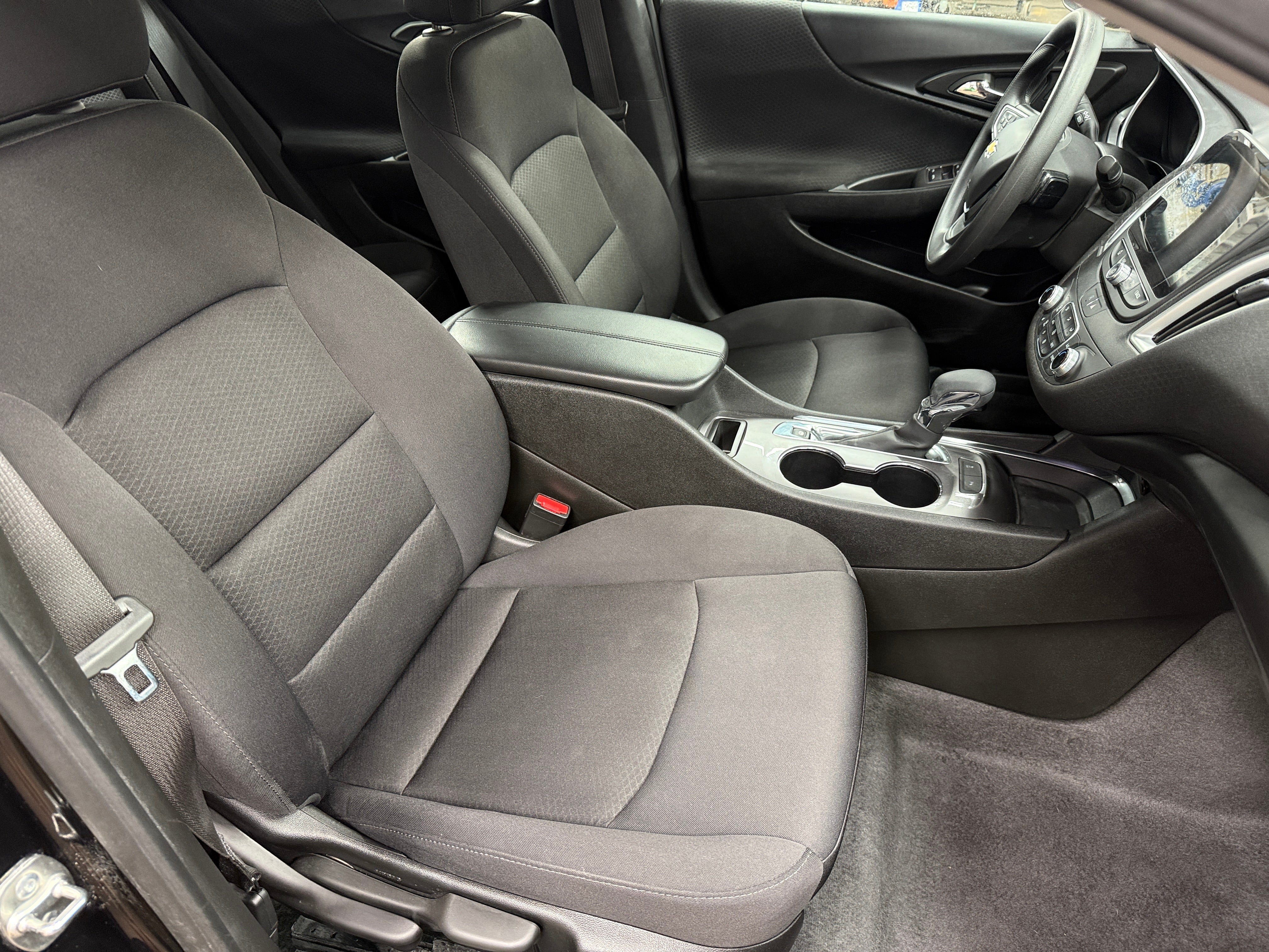 2024 Chevrolet Malibu LT 2