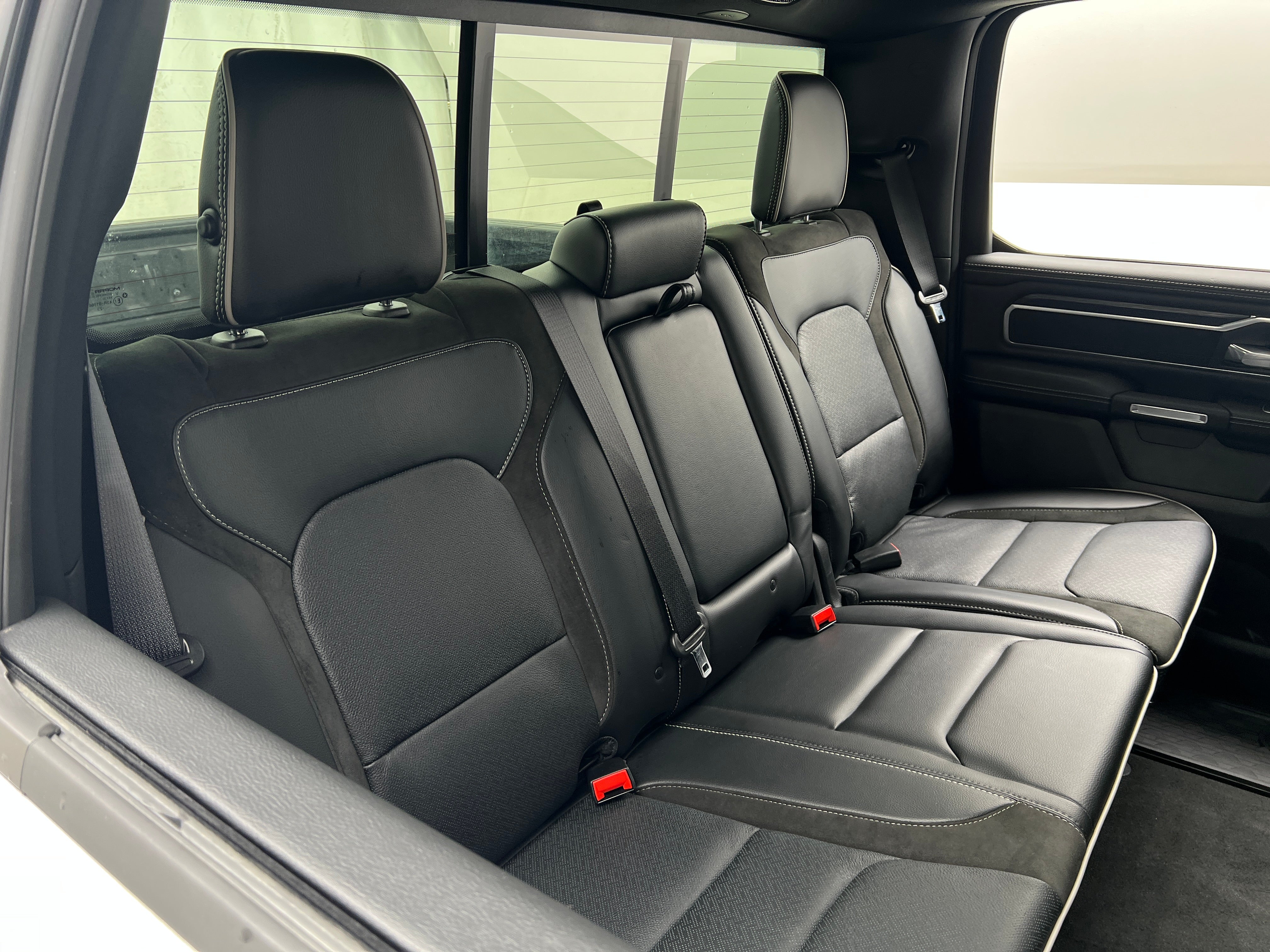 2024 RAM 1500 Laramie 5