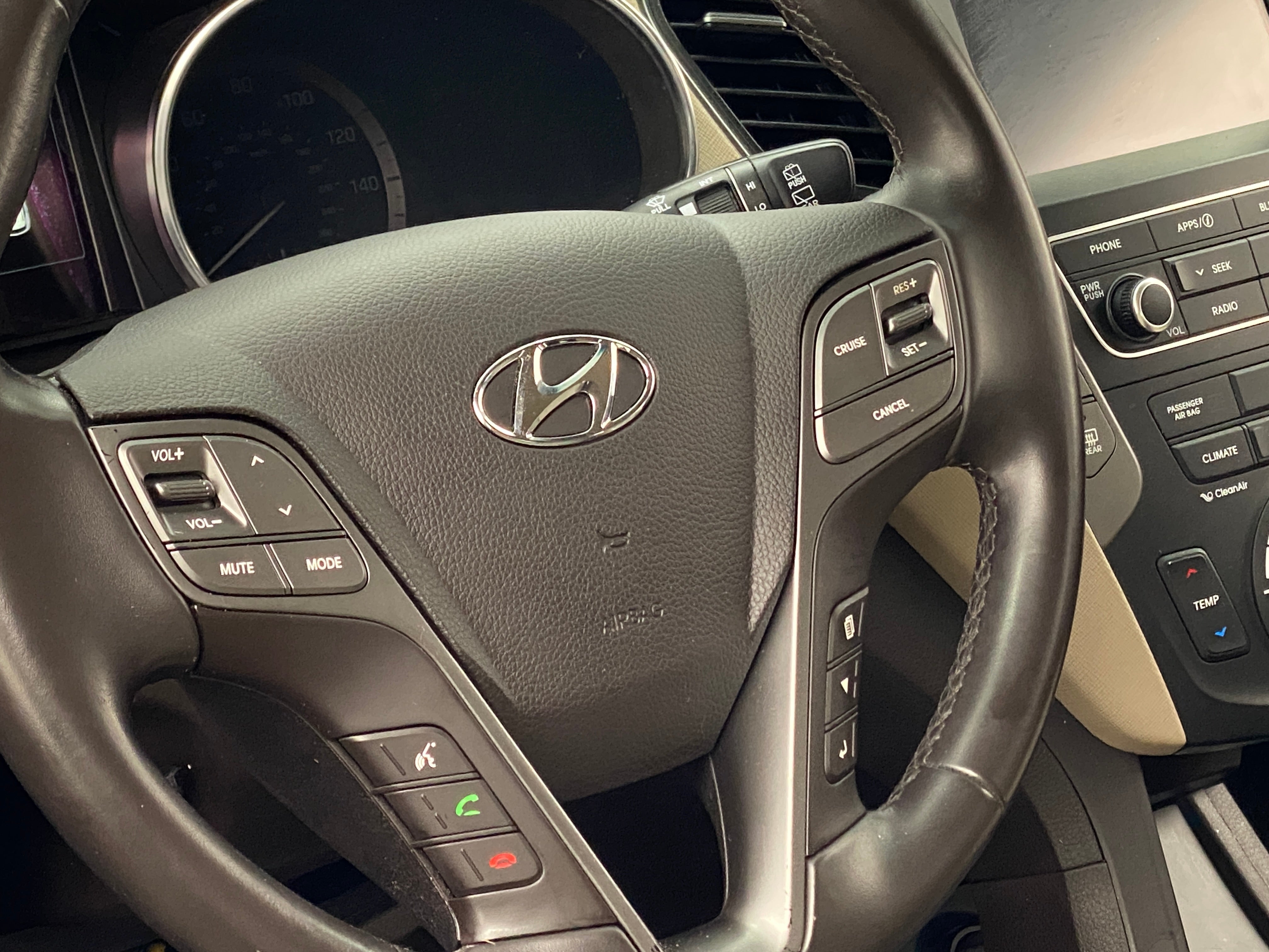 2017 Hyundai Santa Fe Sport 2.0T 4