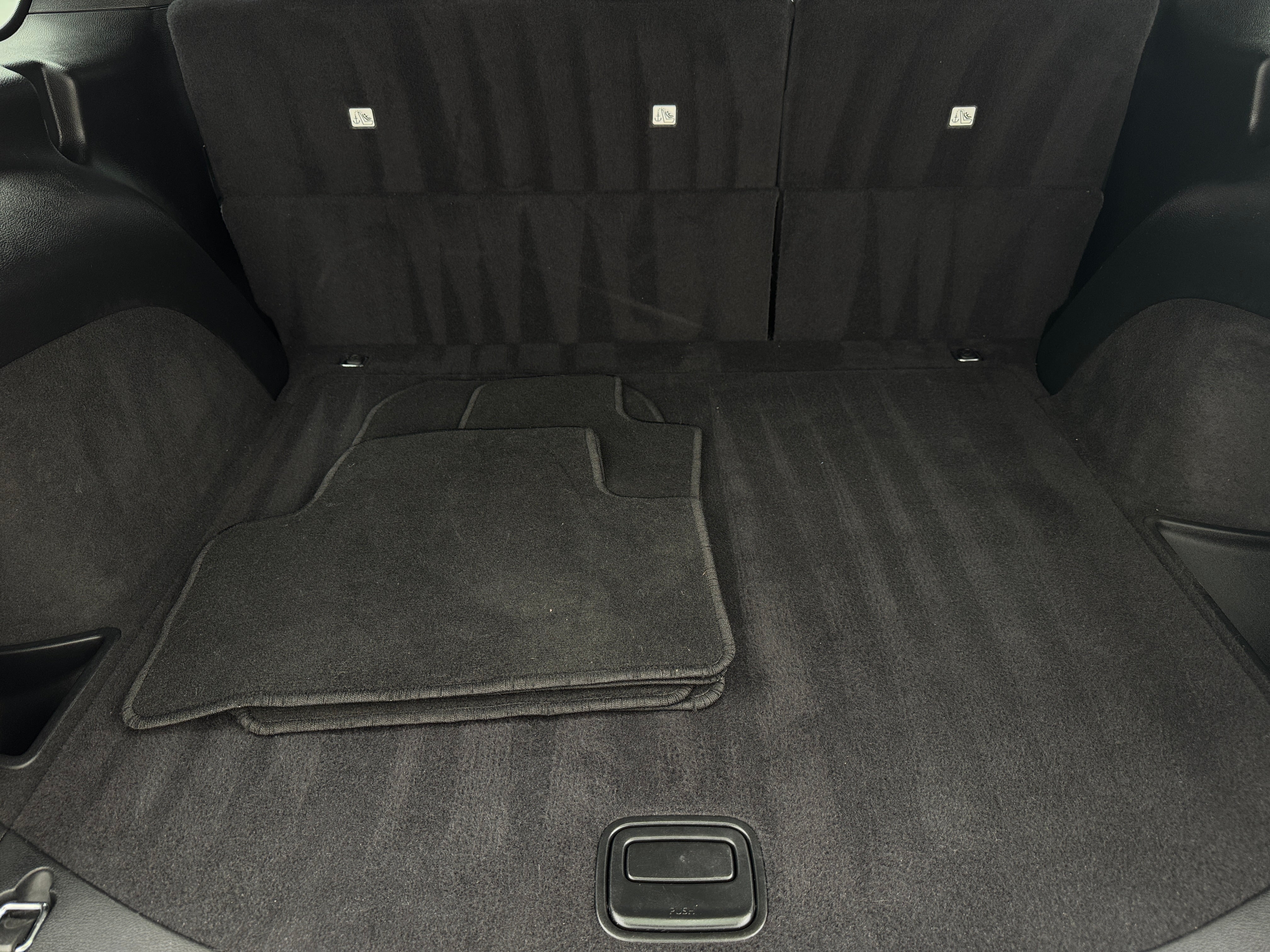 2020 Jeep Grand Cherokee Altitude 7