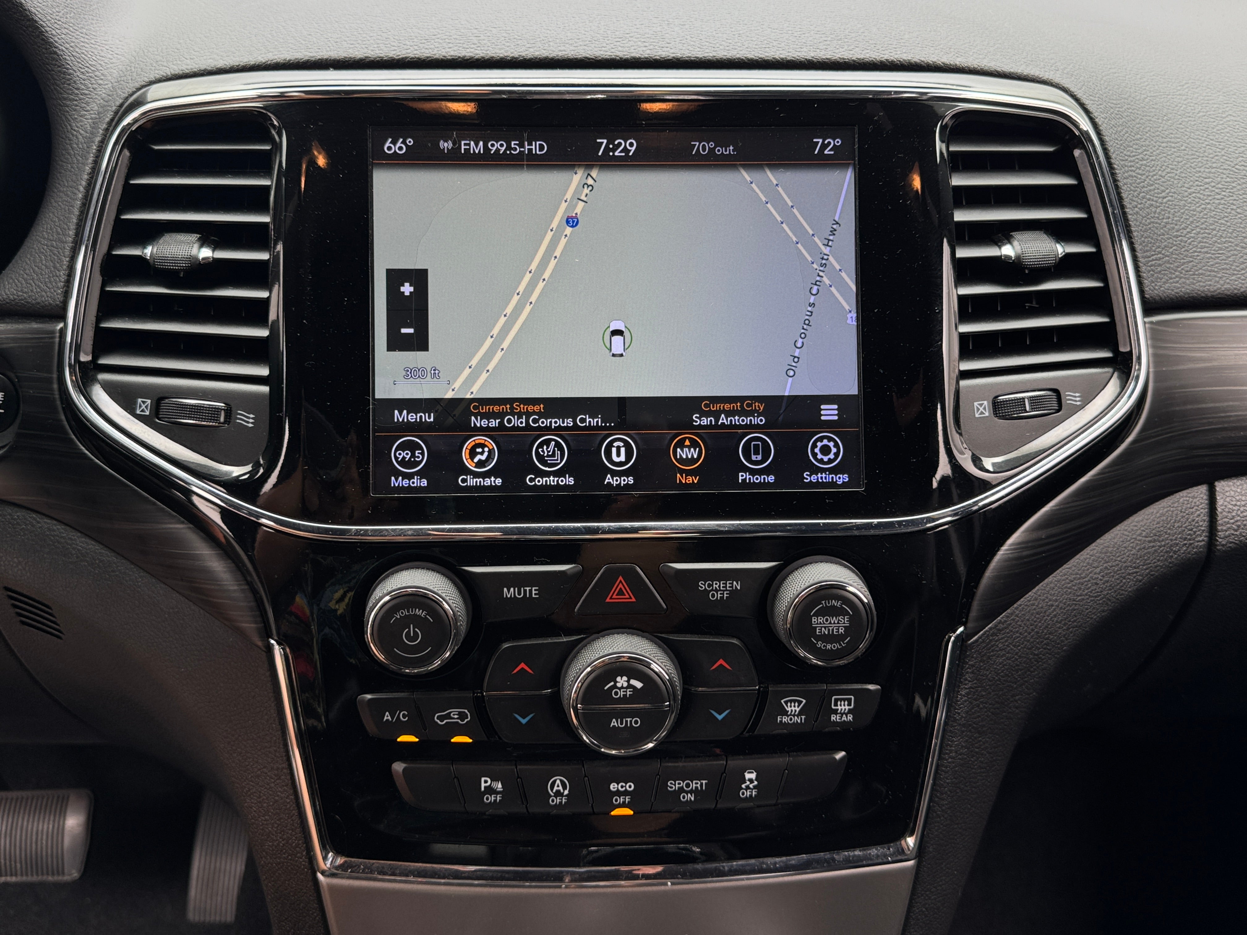 2020 Jeep Grand Cherokee Altitude 4