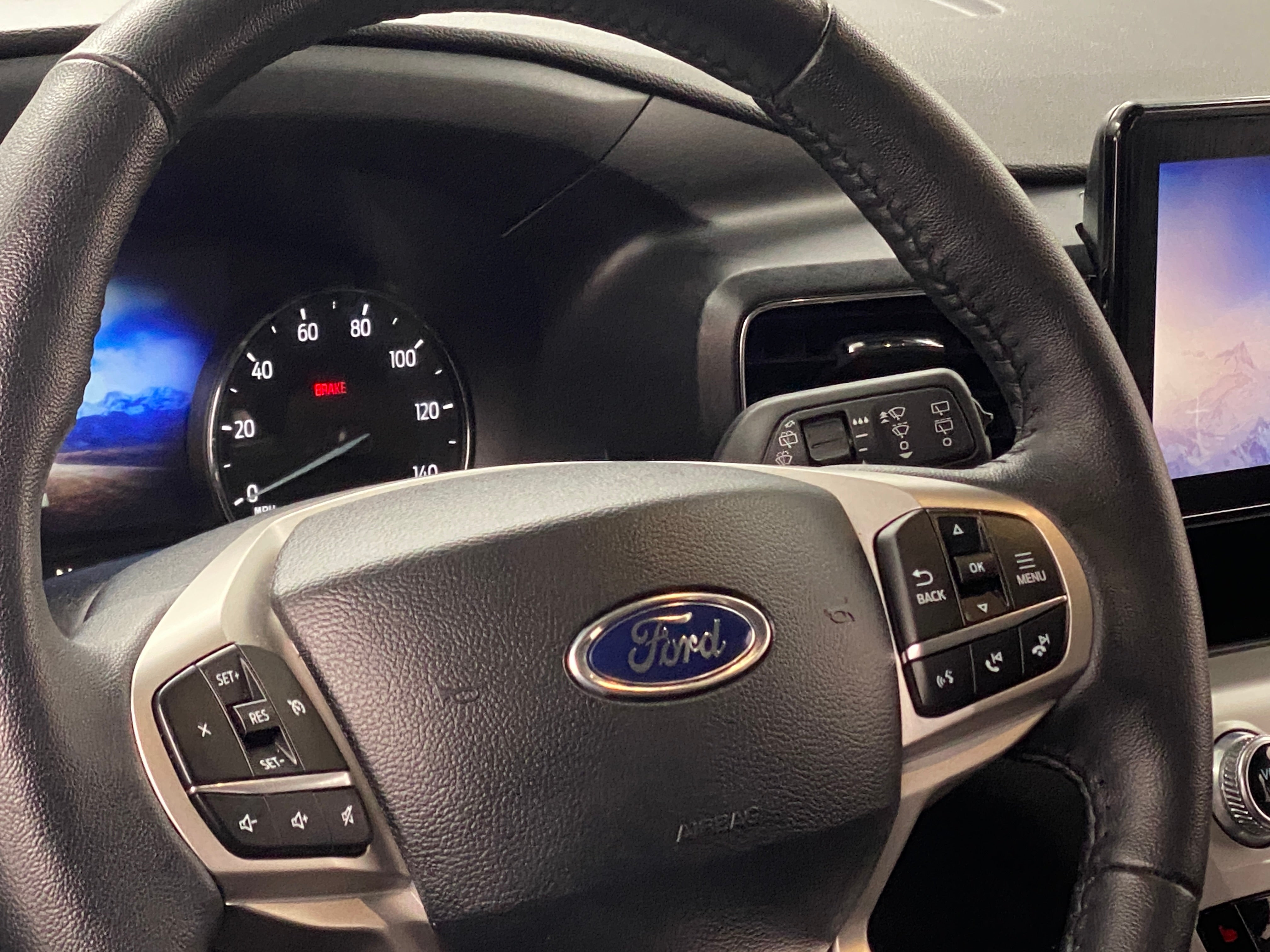 2024 Ford Explorer XLT 5