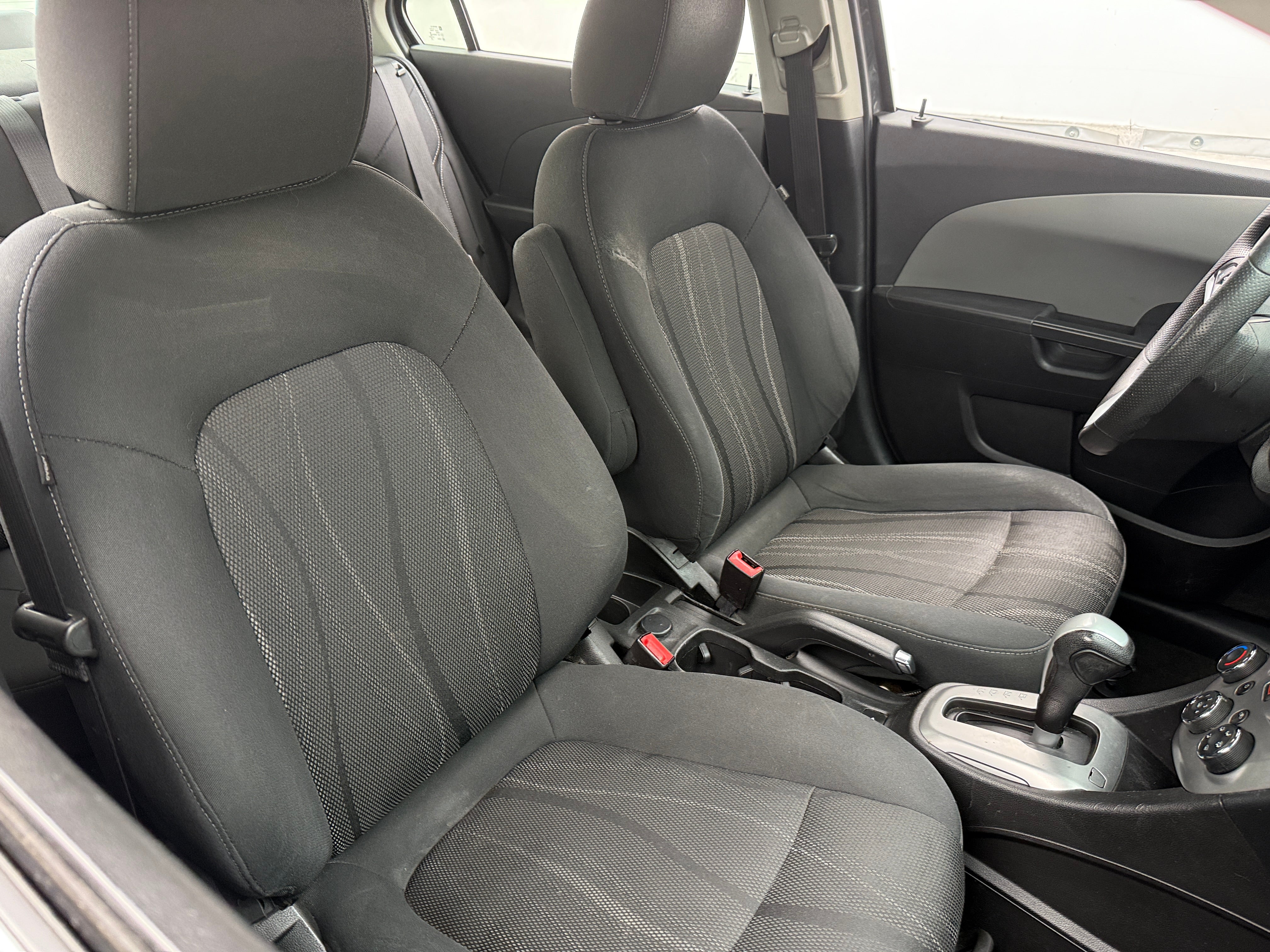 2017 Chevrolet Sonic LT 2