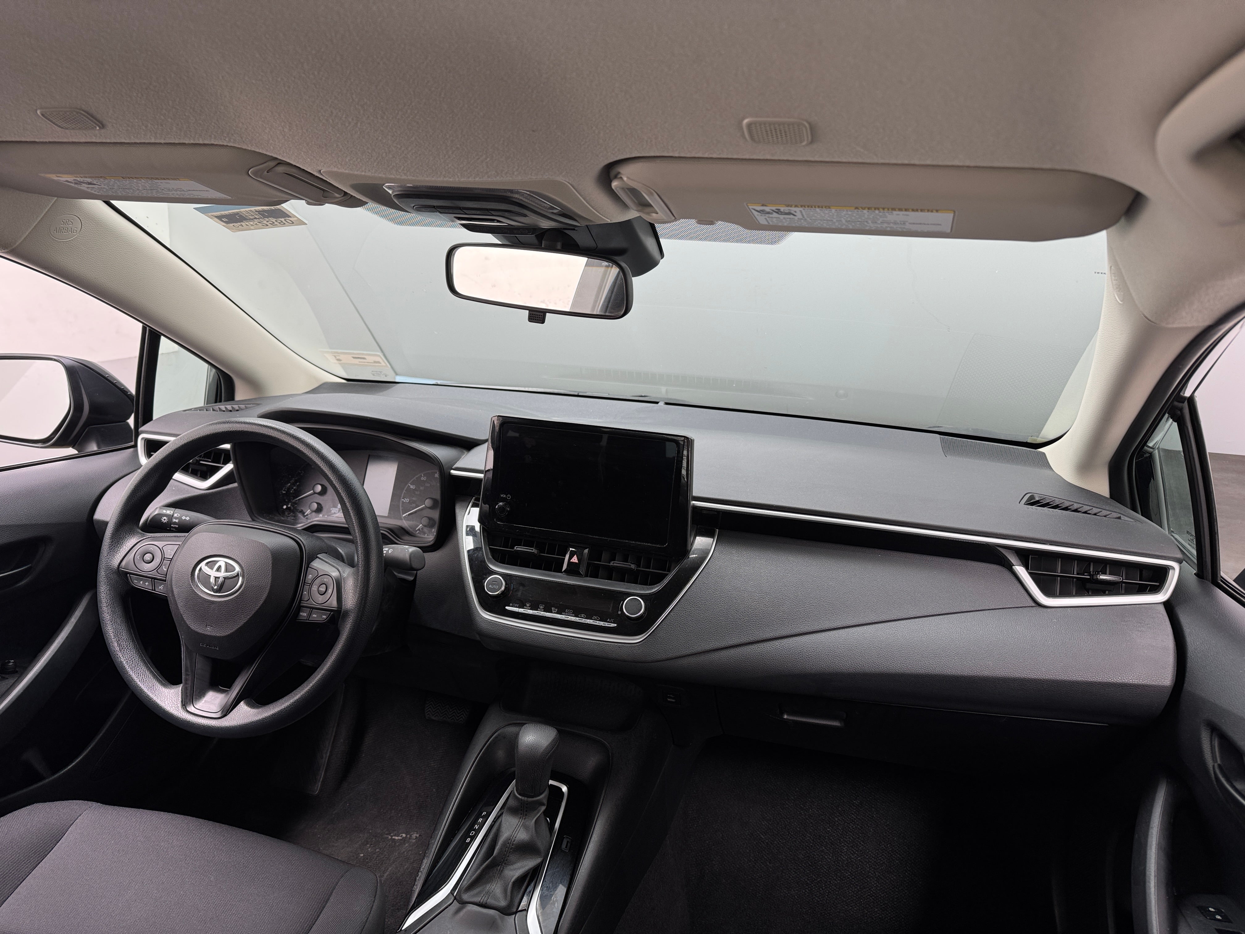 2024 Toyota Corolla LE 3