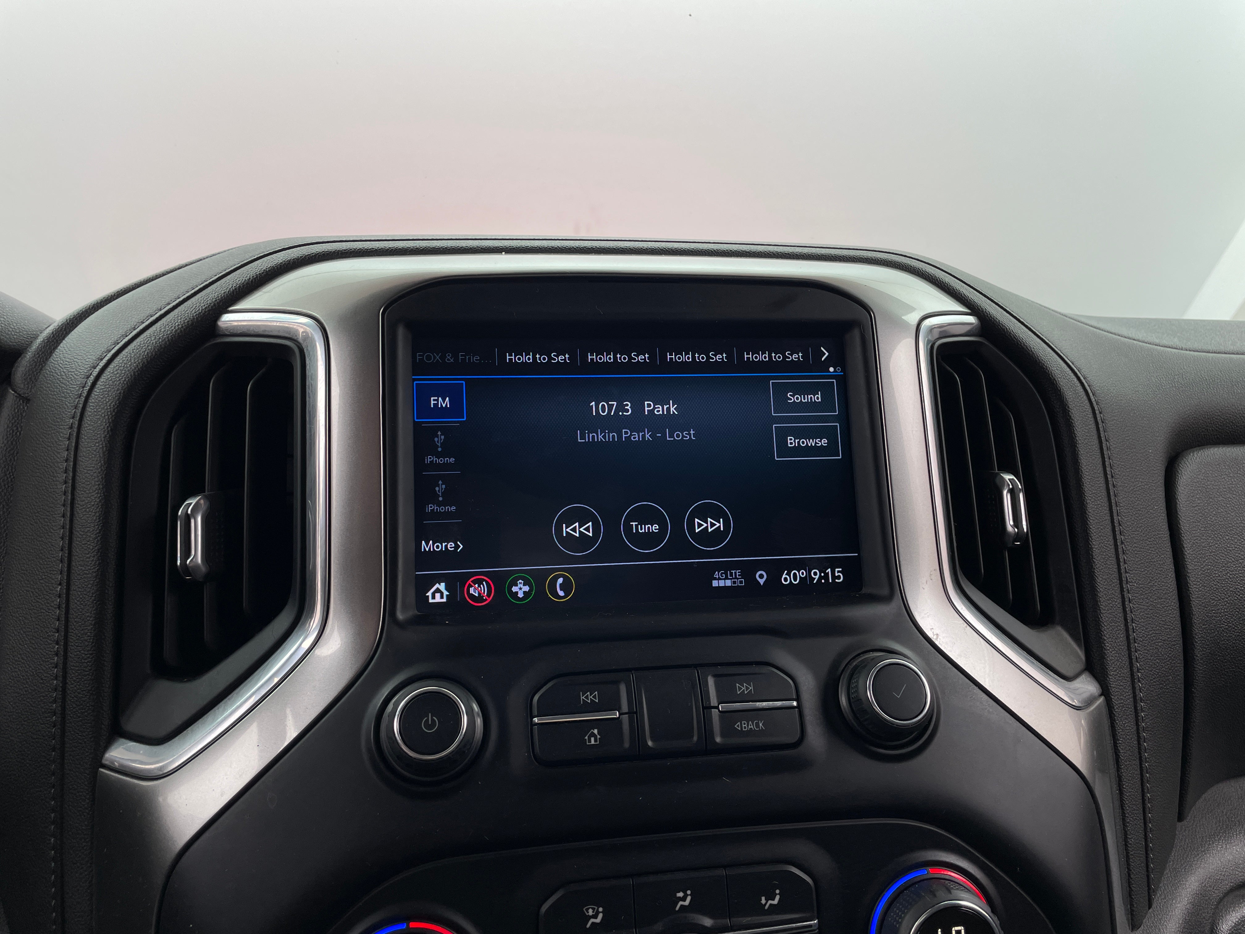 2019 Chevrolet Silverado 1500 LT 4