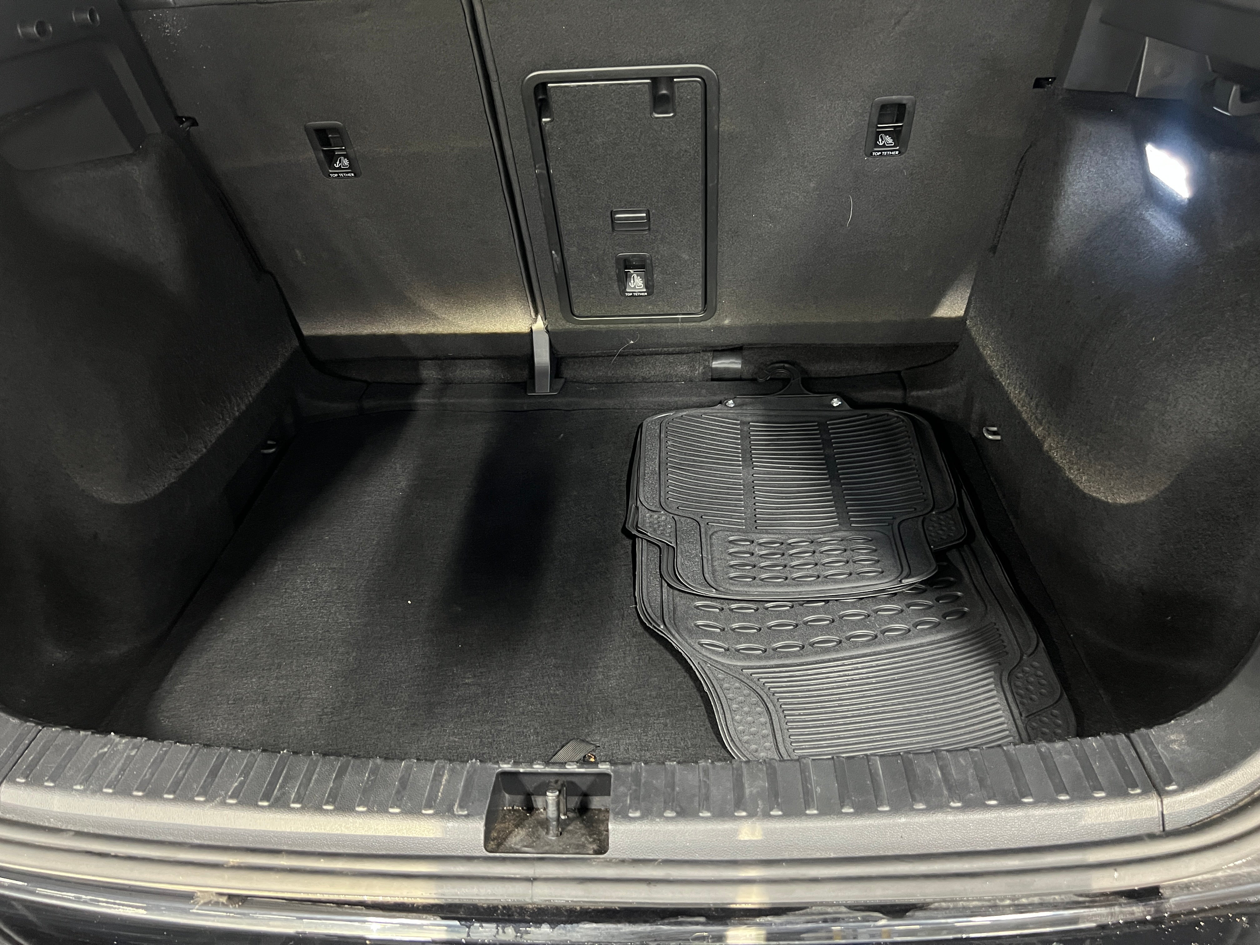 2024 Volkswagen Taos SE 6