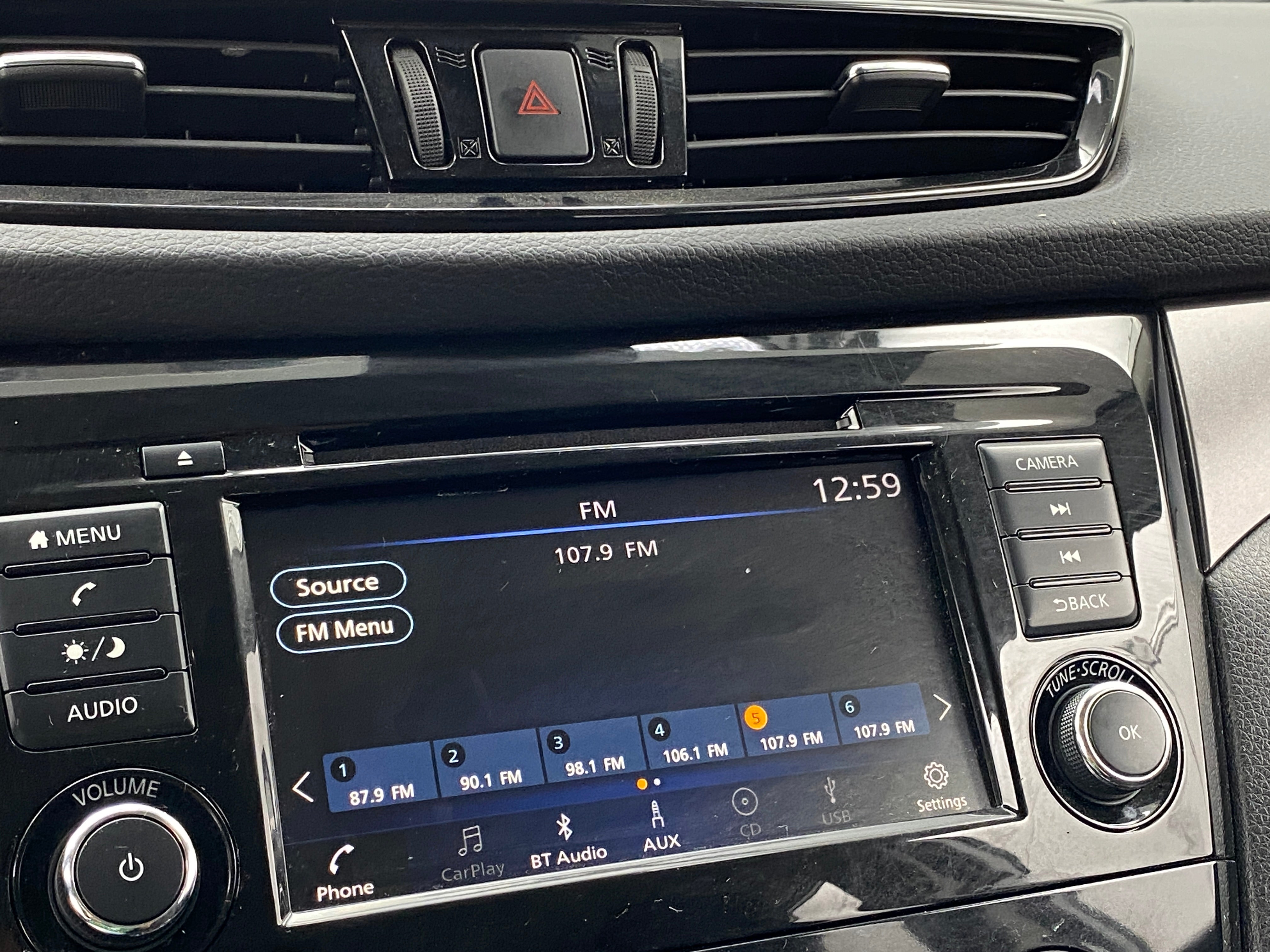 2021 Nissan Rogue Sport S 4