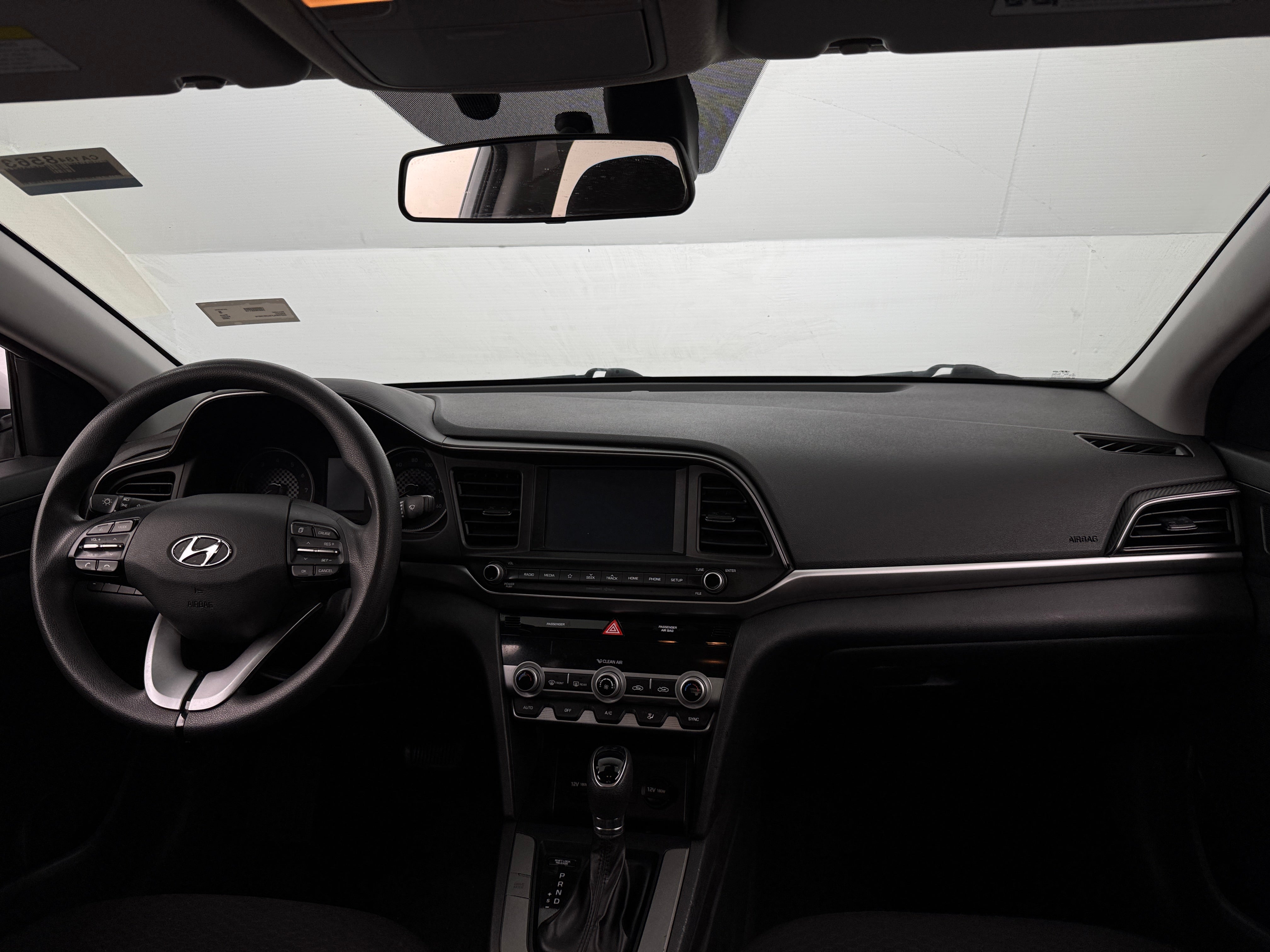 2020 Hyundai Elantra SEL 3