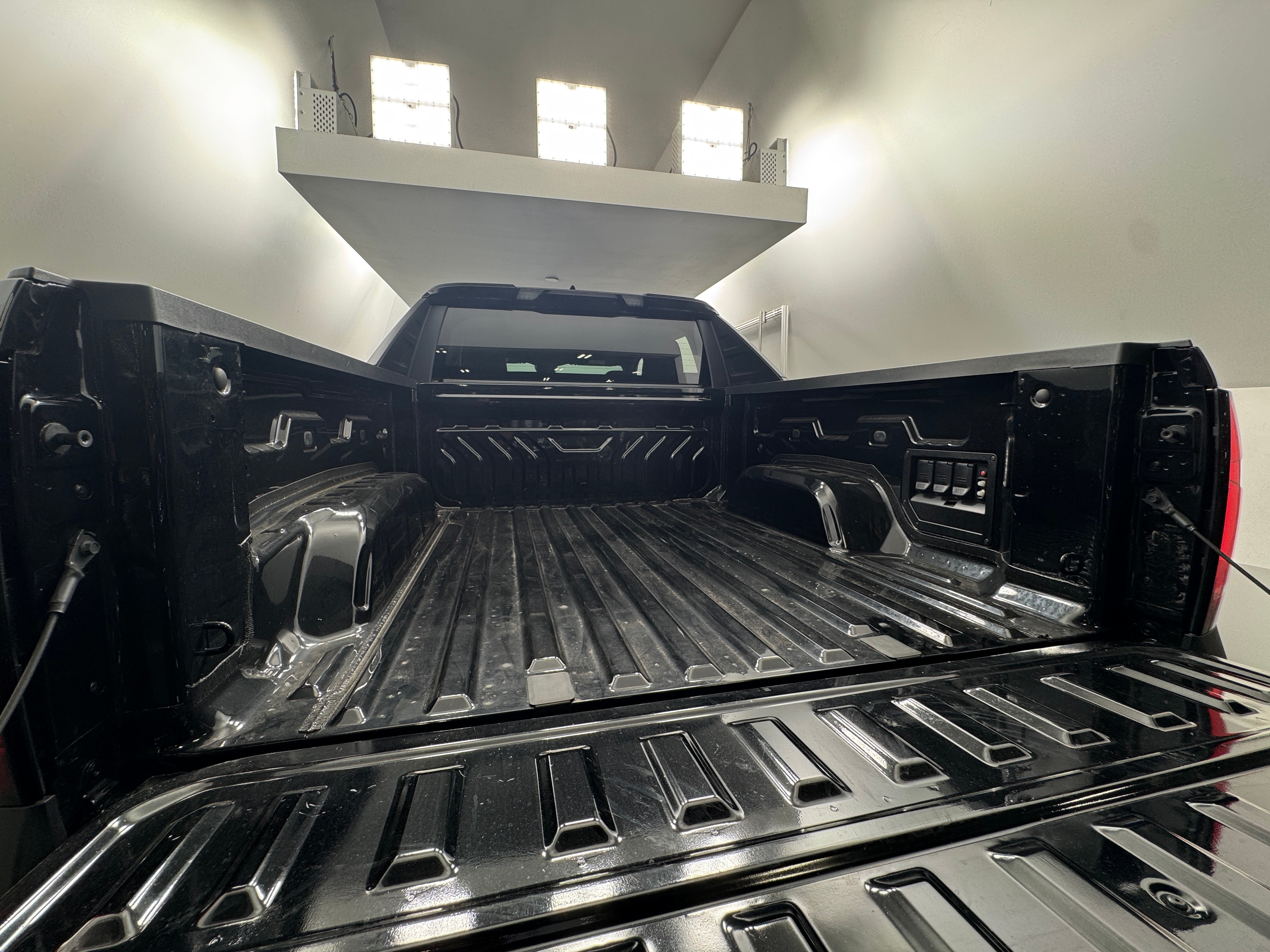 2024 Chevrolet Silverado EV Work Truck 7