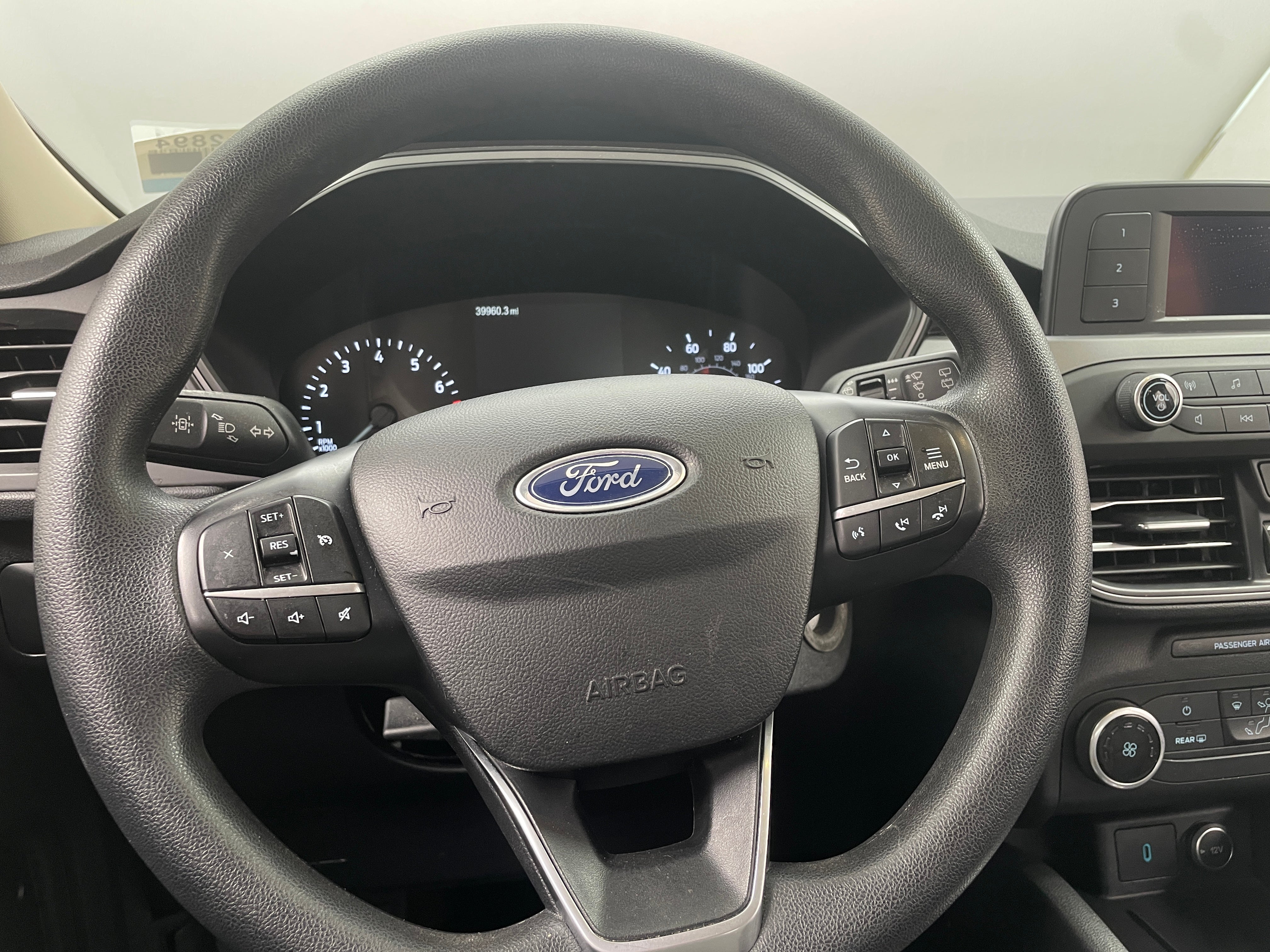 2020 Ford Escape S 5