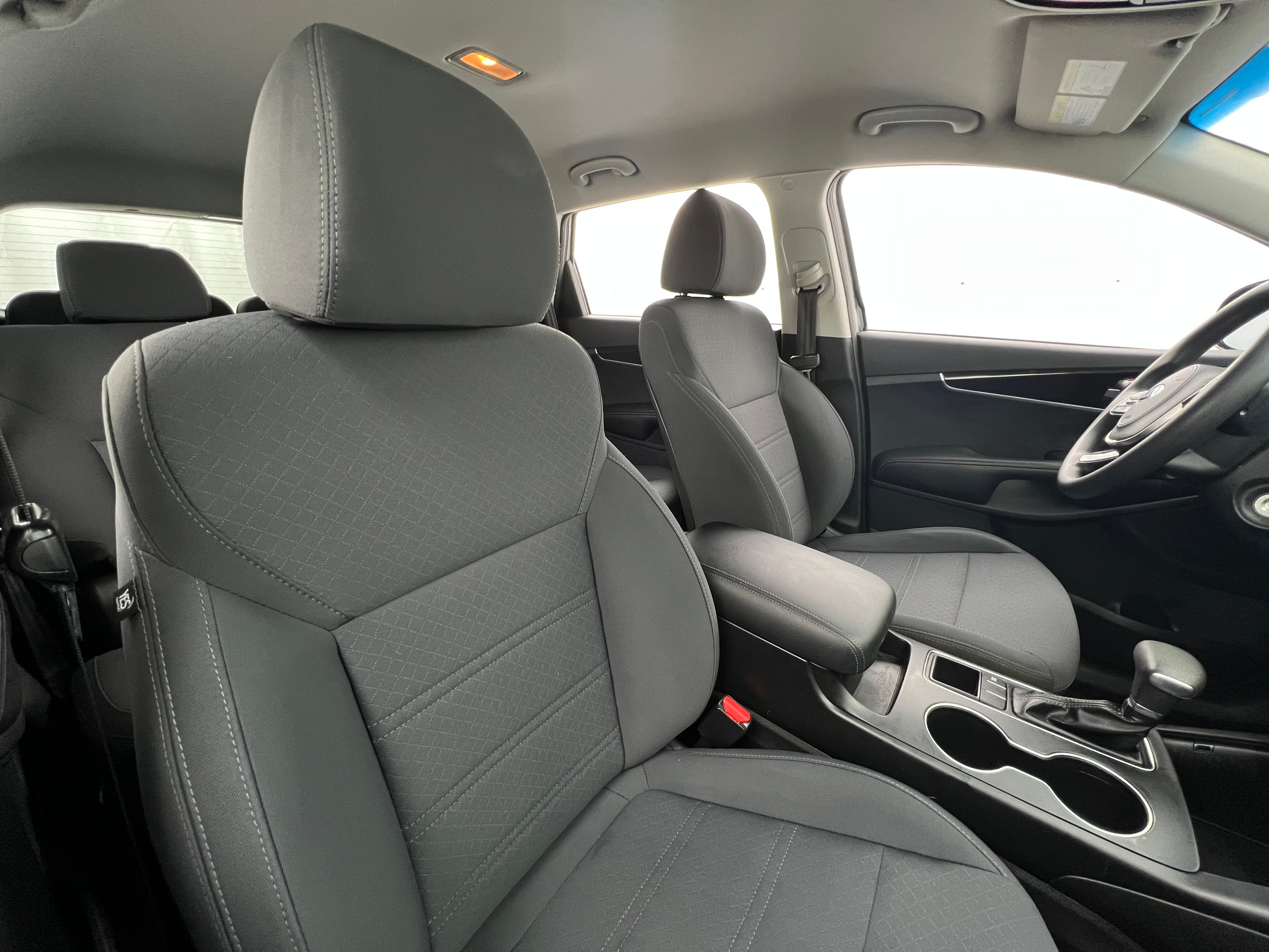 2020 Kia Sorento LX 2